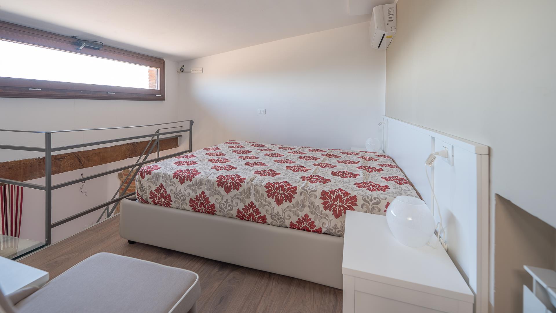 Property Image 2b77d89f-6858-4a31-9d8d-4961857dd02a