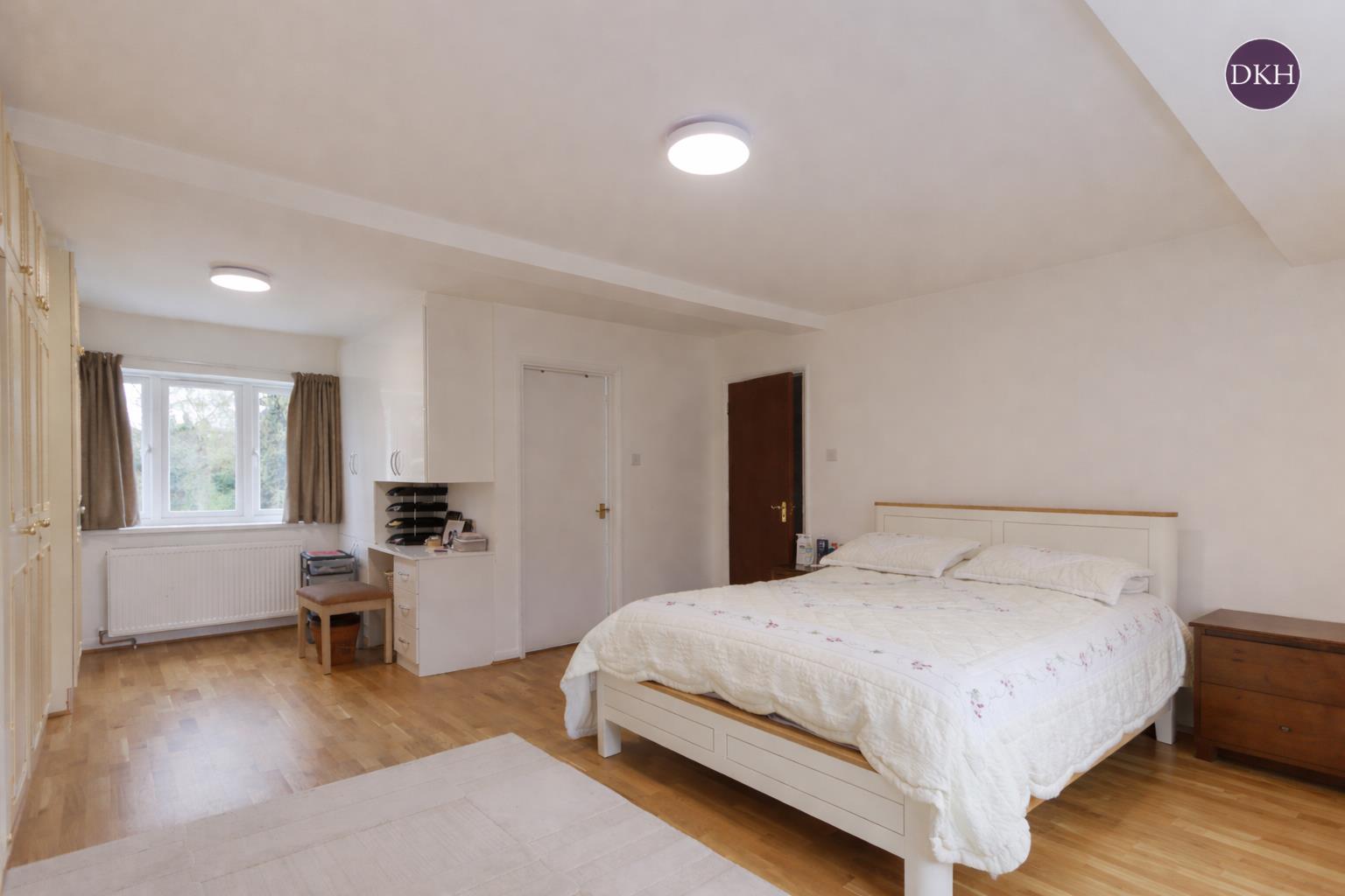 Property Image 2b7f6a13-51ad-44b0-975f-24a6683c4429
