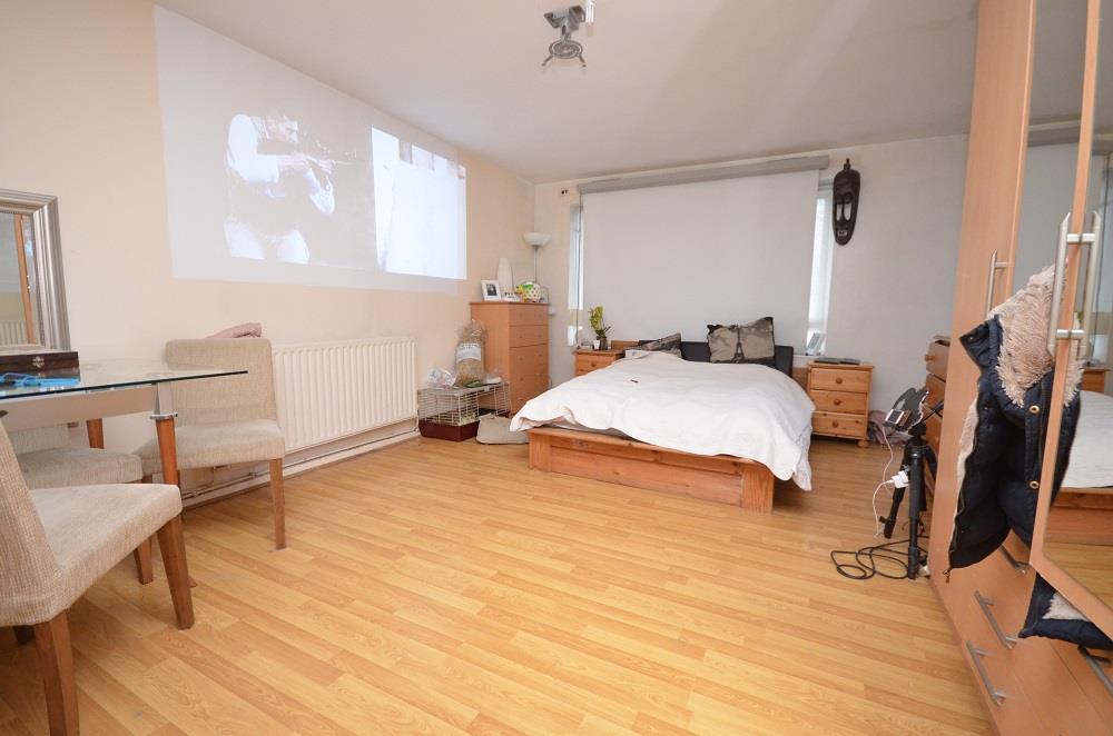 Property Image 2b850b0f-ed80-4f18-8907-2e897e1a8b79