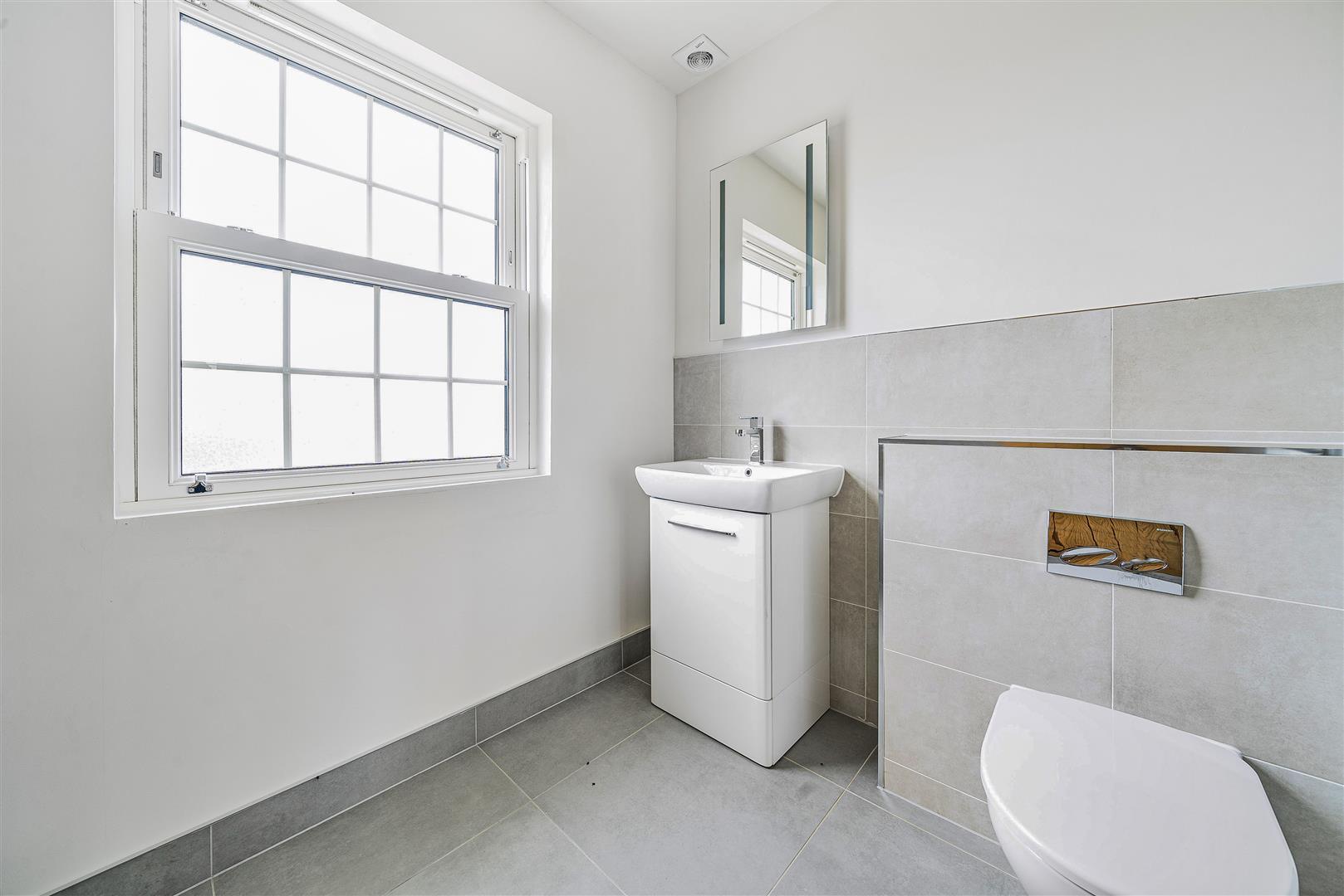 Property Image 2b85f30f-79fe-4319-8754-bcbb165c71a0