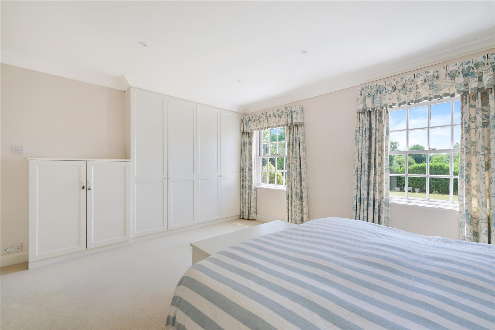 Property Image 2b8e9eee-9aa7-43f0-bb0c-ecd1b1e1ca97