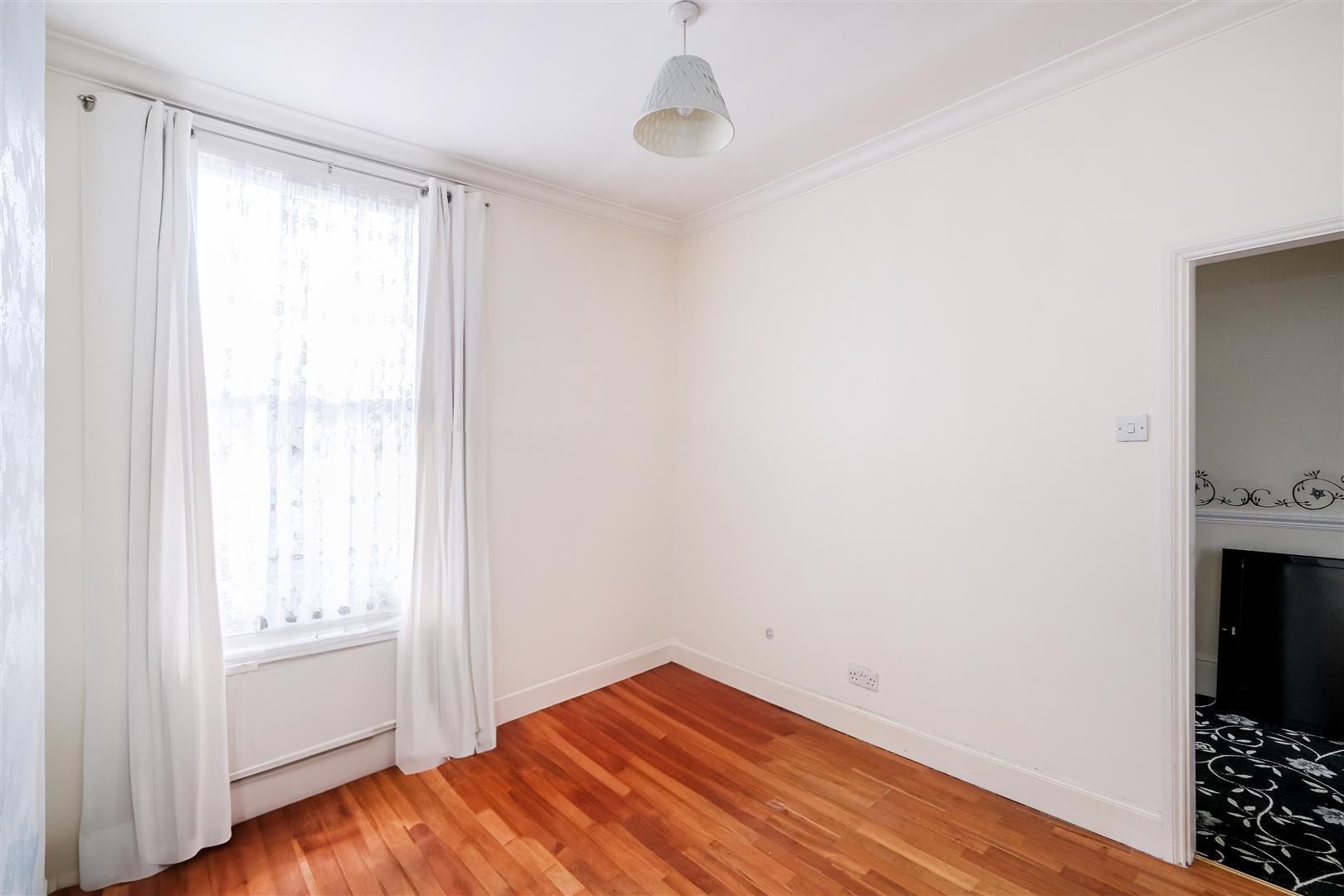 Property Image 2b9847cf-9953-46d7-88c6-1dde4e88d62a