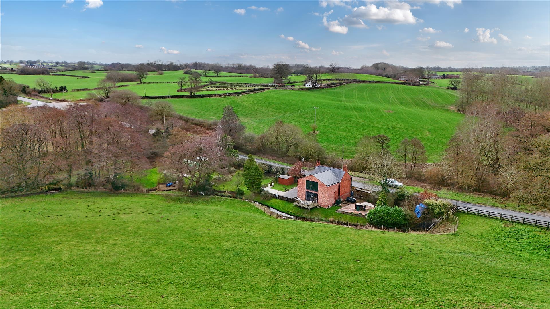 Property Image 2b99e2aa-9ca0-4990-8a8b-86590ffca7d7