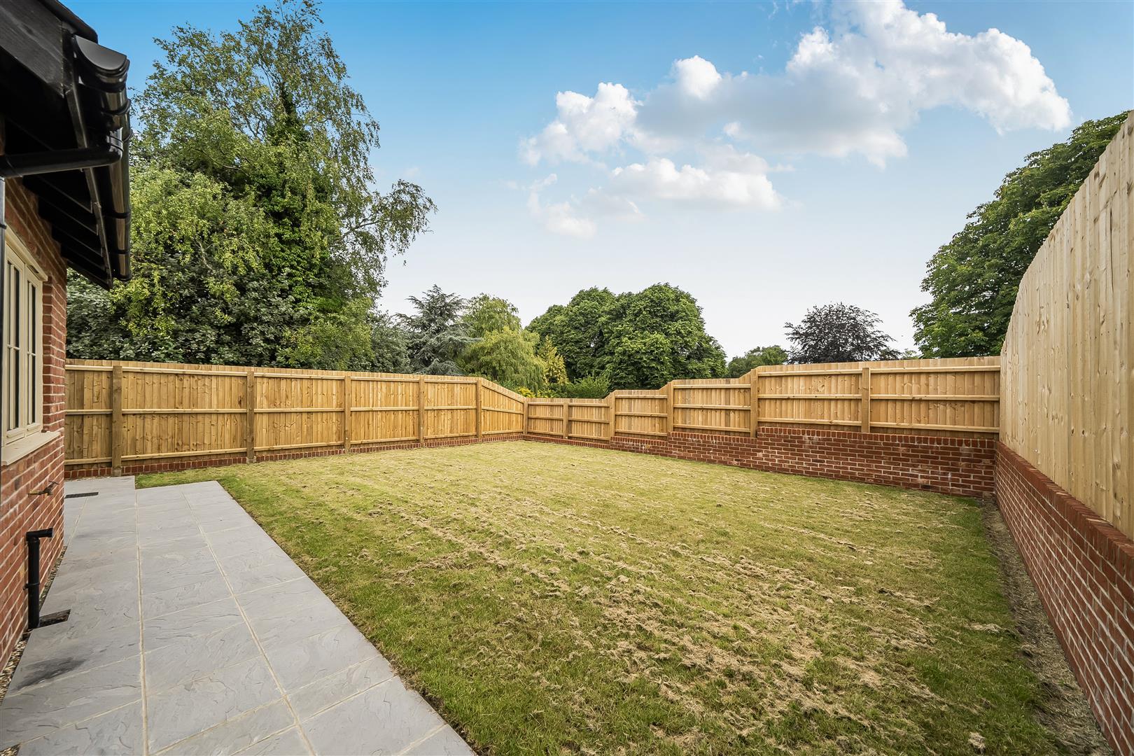 Property Image 2ba46934-3739-47b2-b611-71047c067fea