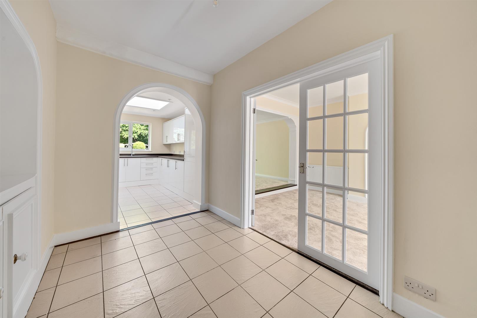 Property Image 2ba6aa7a-8ec1-4c29-9b09-8e3f365ef017