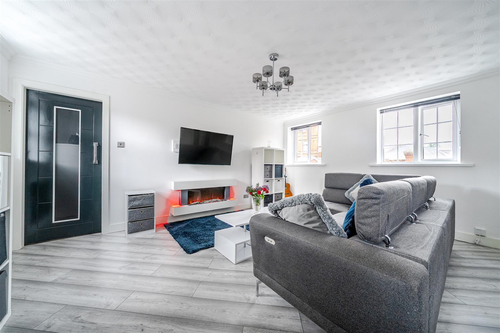 Property Image 2bad9e12-cae9-46a0-9e3e-22e35f706103