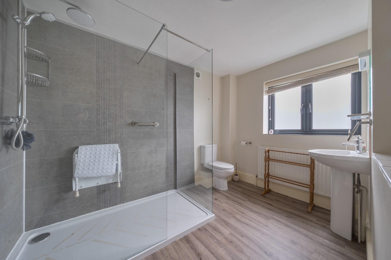 Property Image 2bb5cb90-0d79-44f5-930c-dd847dbc136c