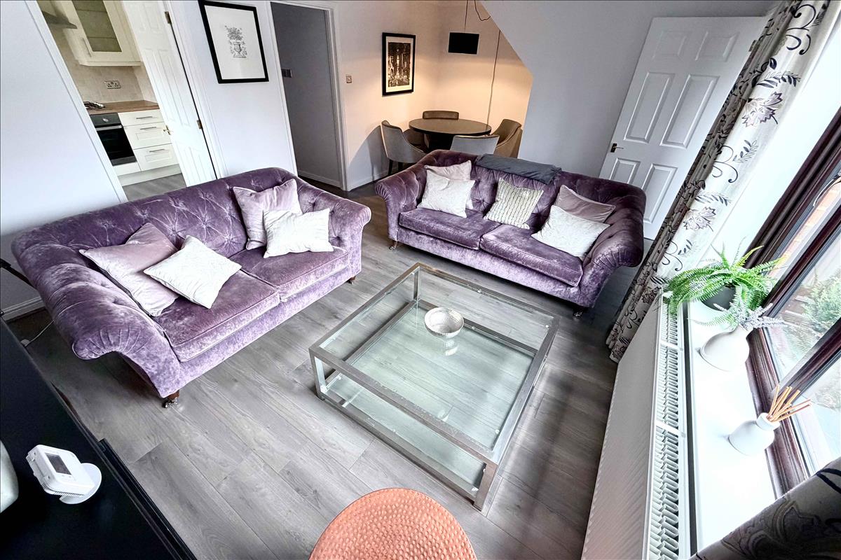Property Image 2bbf3423-9026-46fe-b255-9d34d1f8b81d