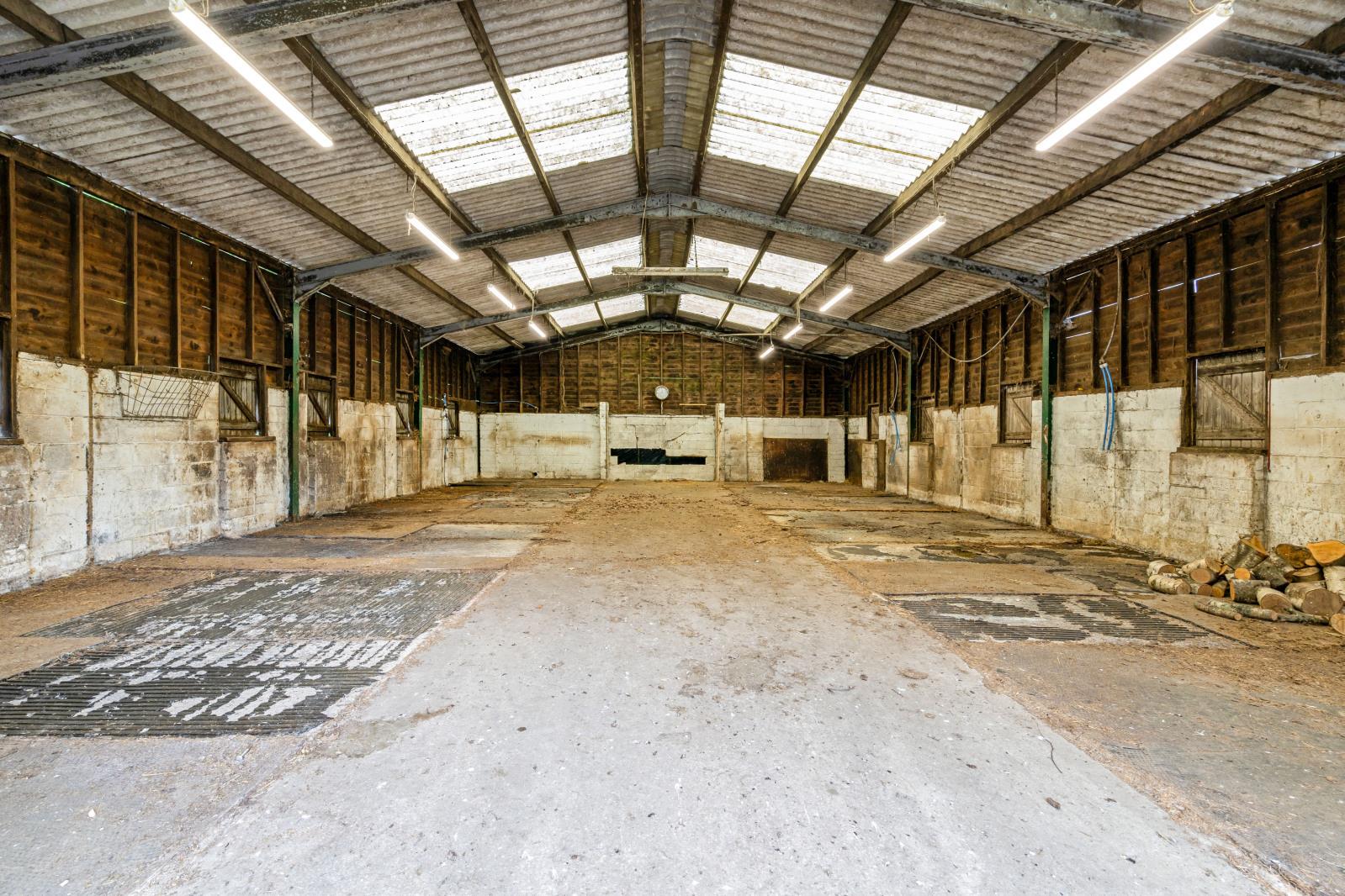 Property Image 2bd34f5a-2725-48e6-85a8-6590c345a9a1
