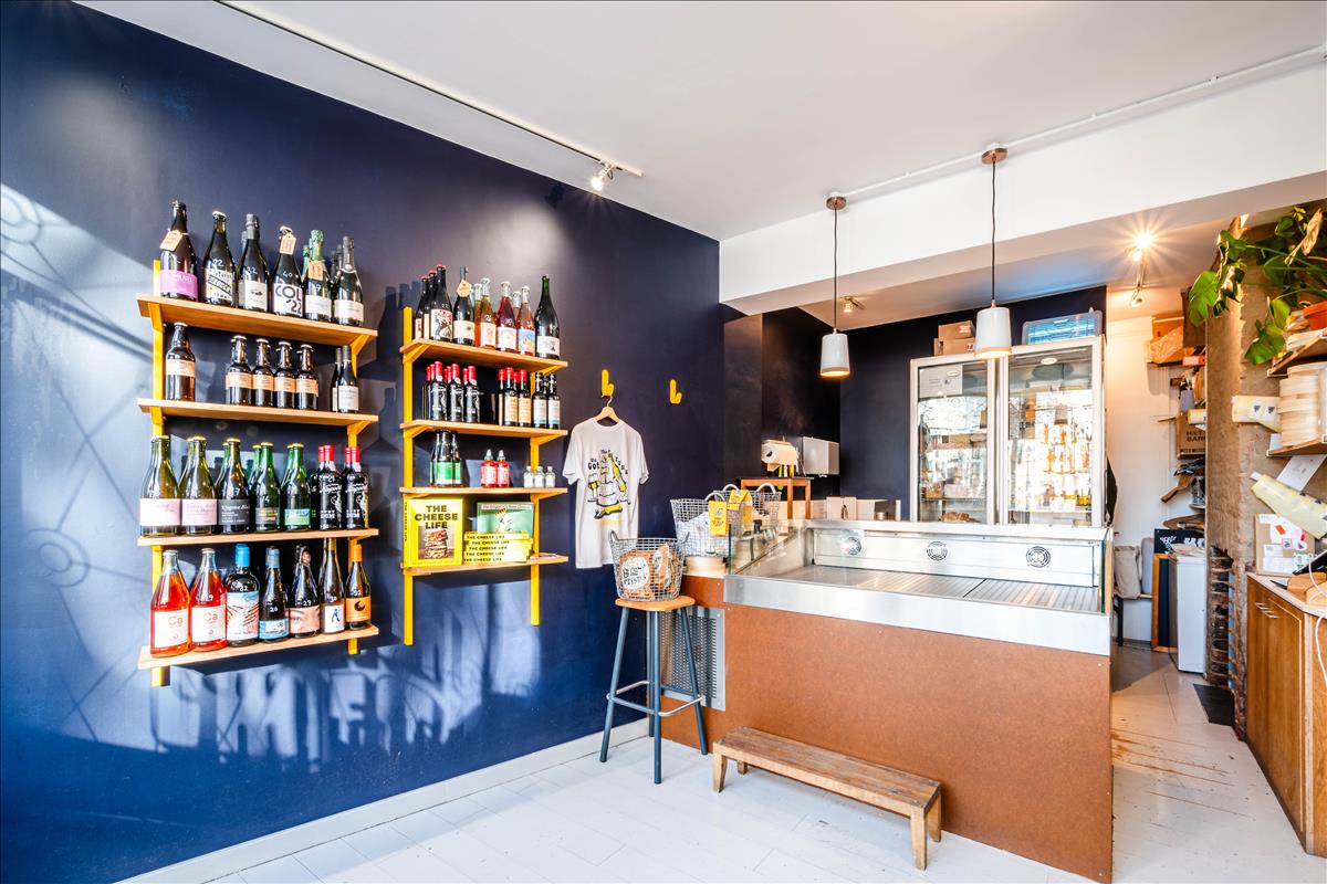 Property Image 2bd42e3a-8df5-4e74-83c2-01e4642d867e