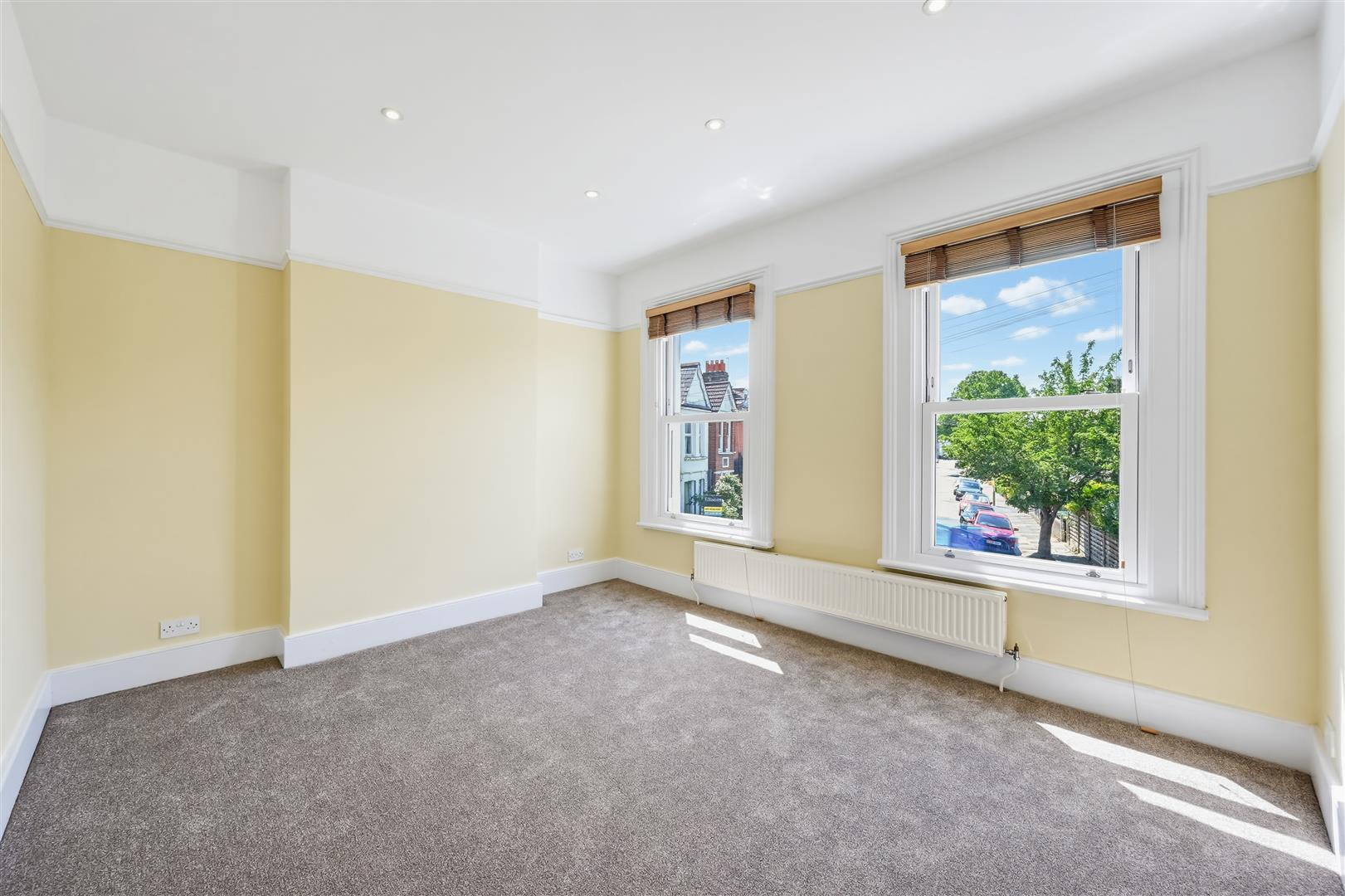 Property Image 2bd7db9d-bf3c-49bd-905f-6aa8f3ab6090