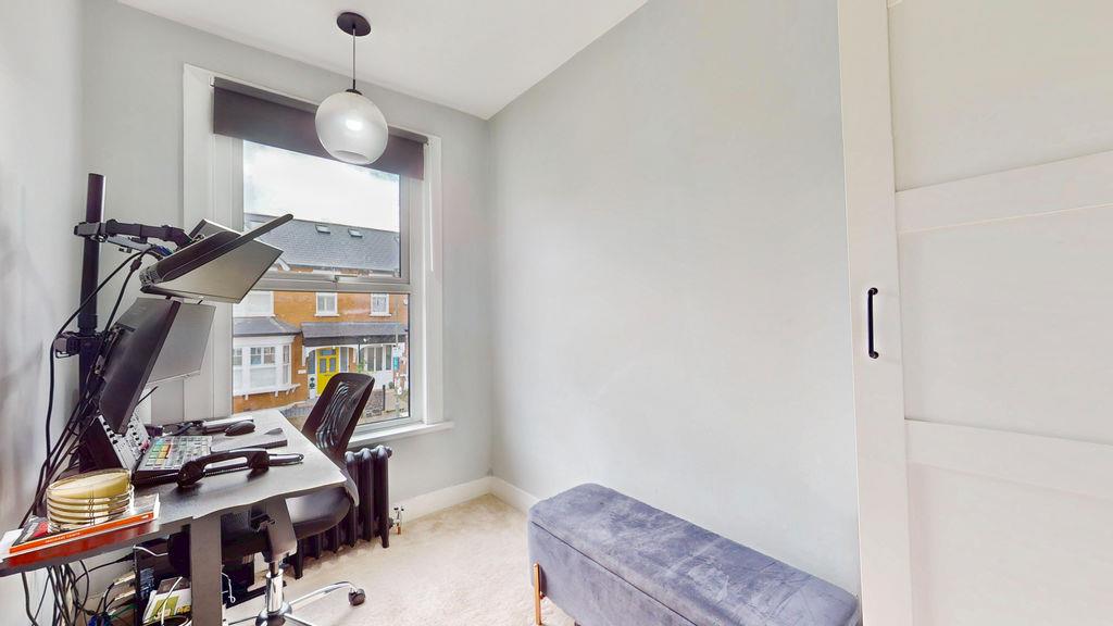 Property Image 2be53582-f766-40e6-b1c5-85e2baf17b6e