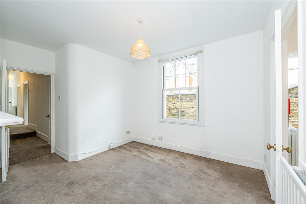 Property Image 2bf65be8-44d8-4512-9dc5-a472a7e3d506