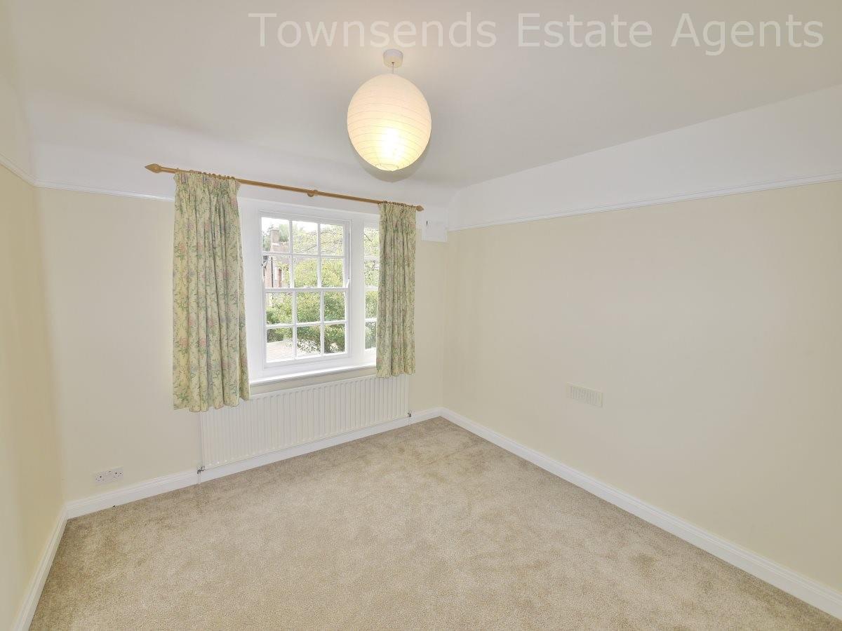 Property Image 2bff87f4-1a2d-48be-b503-c5a6e0cfa5b0