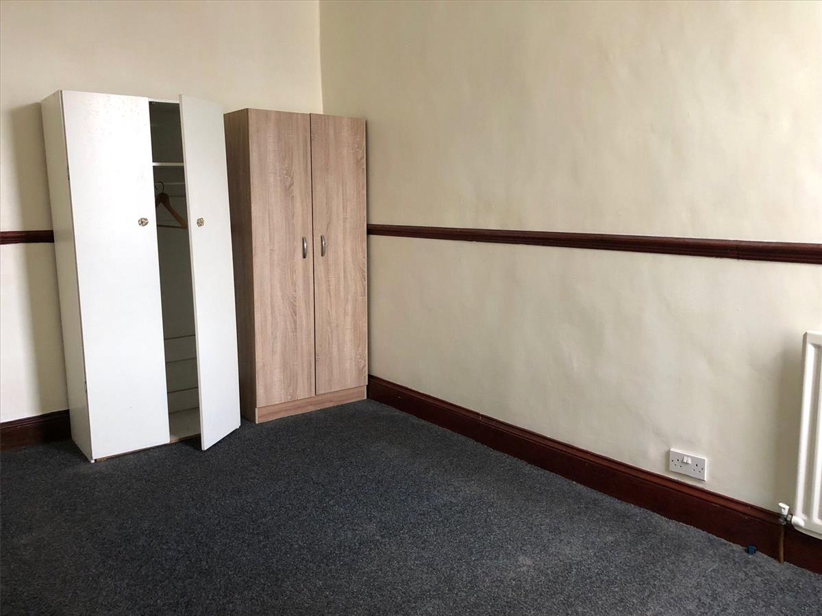 Property Image 2c0a2aa0-bb38-4d5e-9d68-0e416548e266