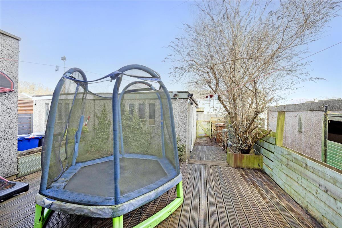Property Image 2c0dbfec-9ecd-4f56-8bec-b24b7f8436c8