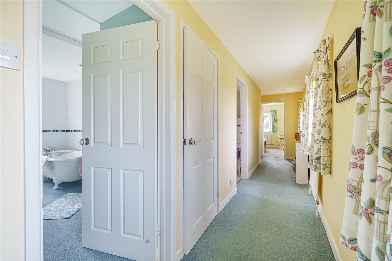 Property Image 2c105696-9b45-4bc9-9eff-e4067bd23acf