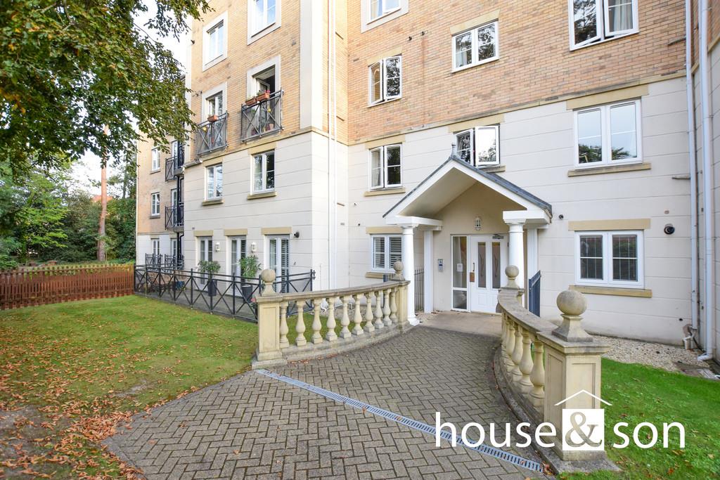 Property Image 2c283e5b-c064-4e8b-90b2-b8f36d981463