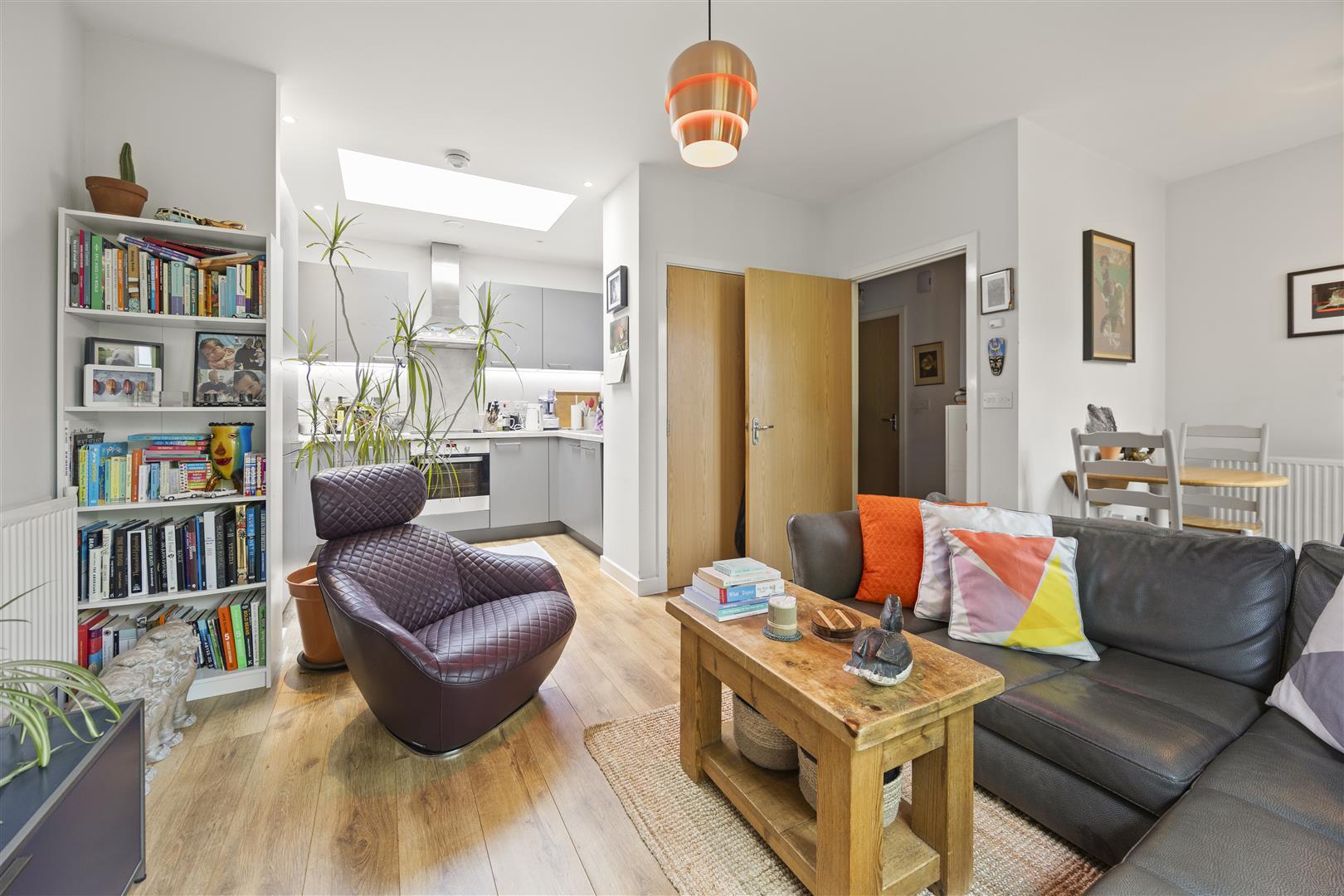 Property Image 2c355261-0f08-4bae-888d-8f091597337b