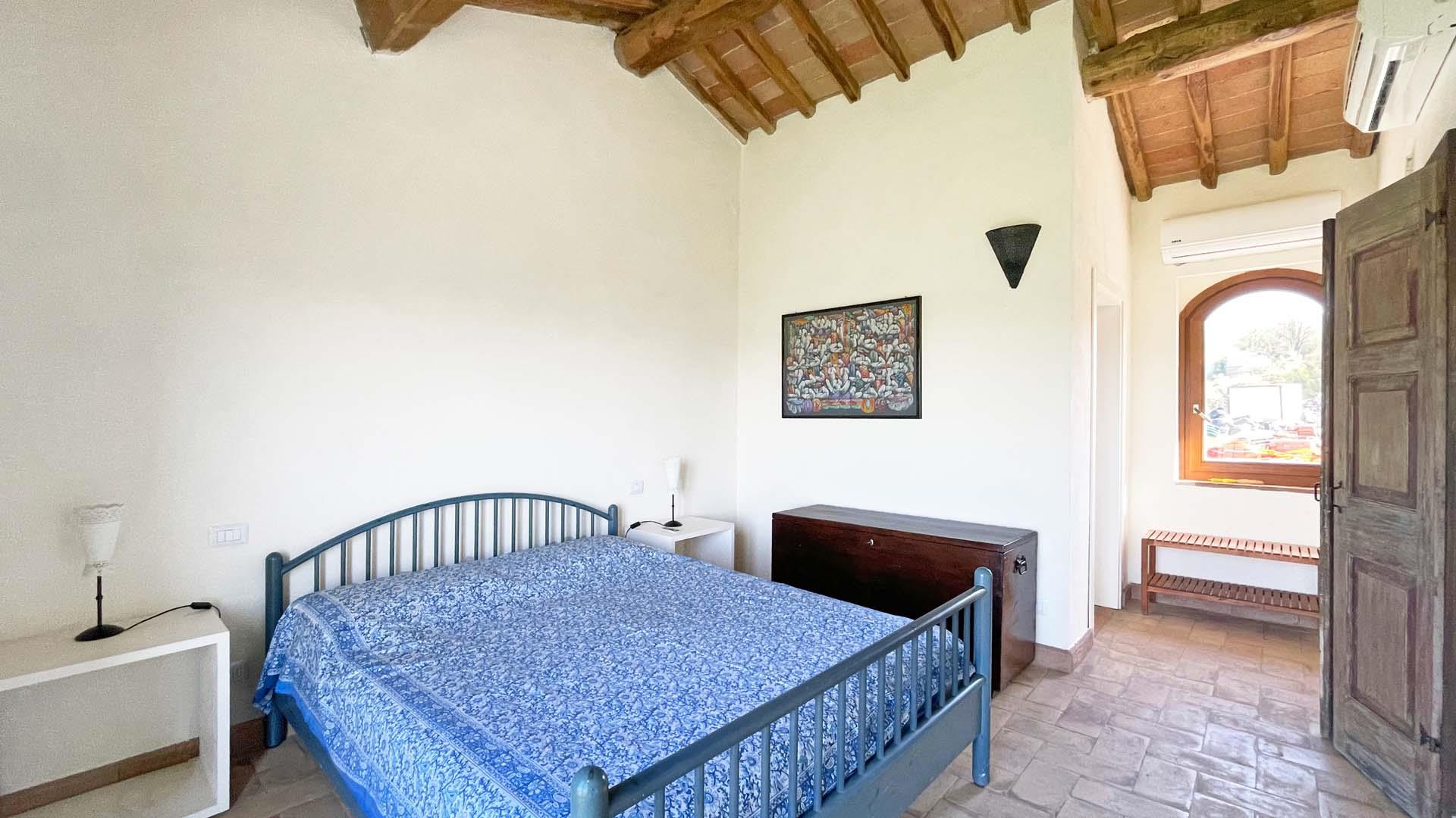 Property Image 2c42502f-914c-4cae-956e-3cccc4b69fc0
