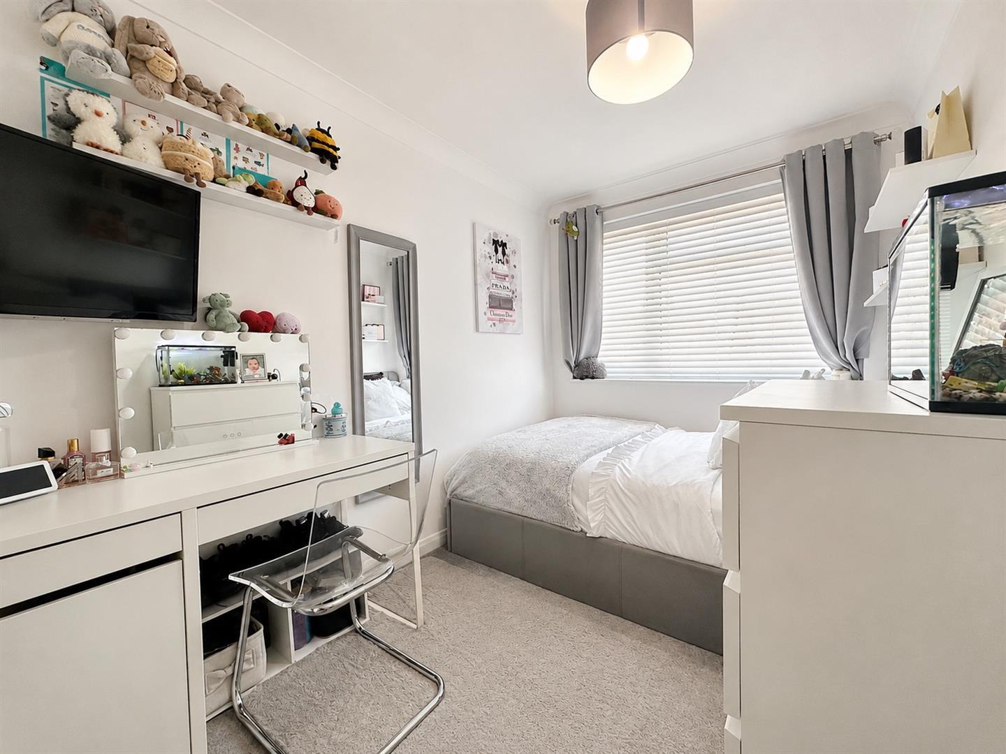 Property Image 2c487a48-92f3-4dda-93d7-182bb333e68e