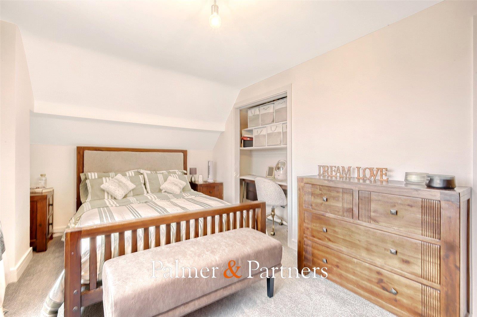 Property Image 2c4fc042-fe6f-4e66-8da0-35230df677ce