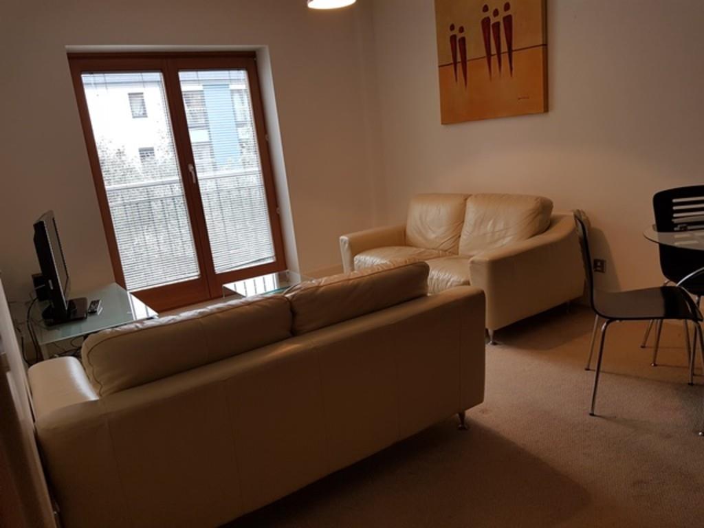 Property Image 2c515033-ff77-4a61-9a77-e8ee9e05516f