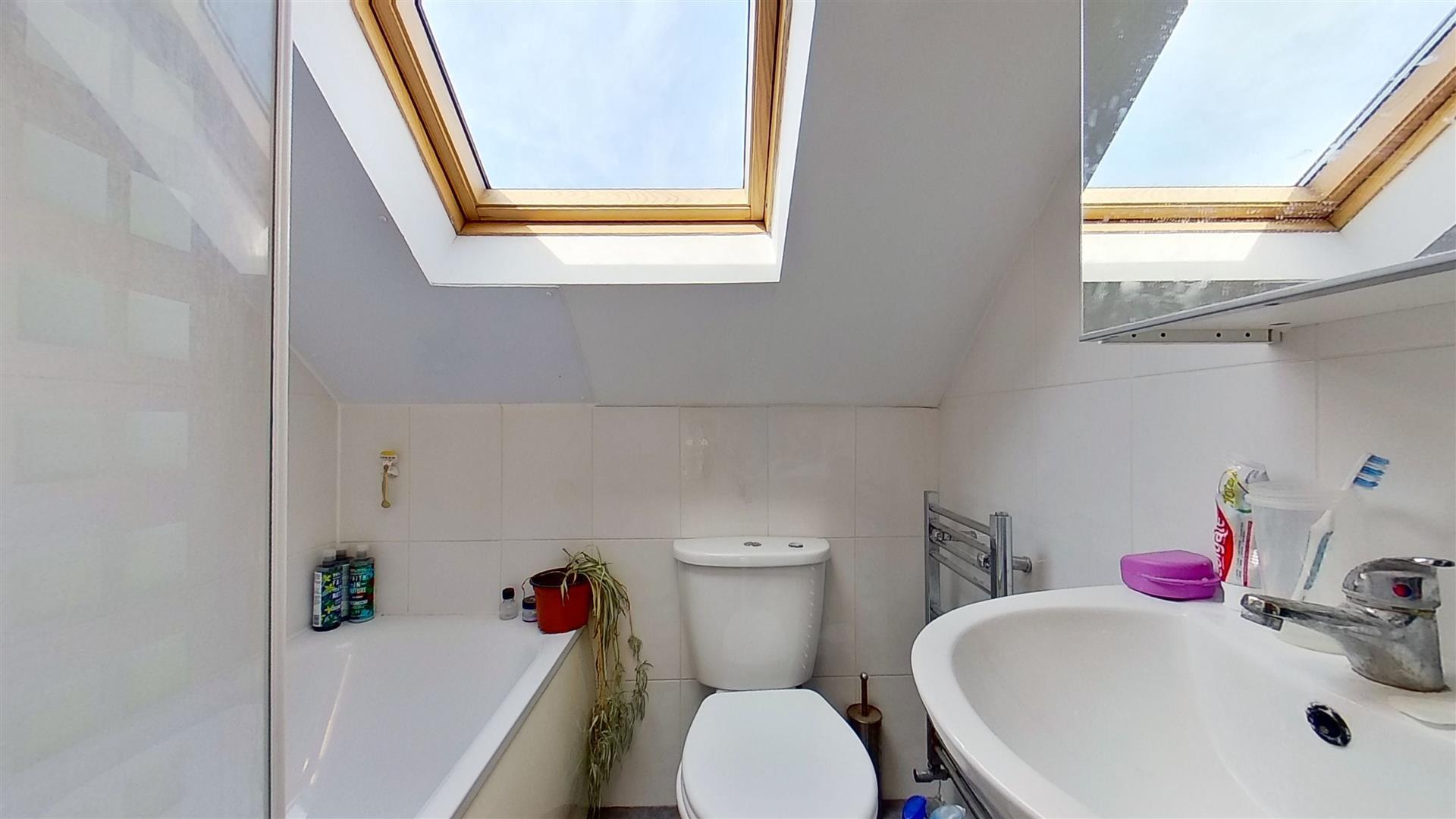 Property Image 2c5b2726-b7e6-40a1-b769-14e84b2cb4ec