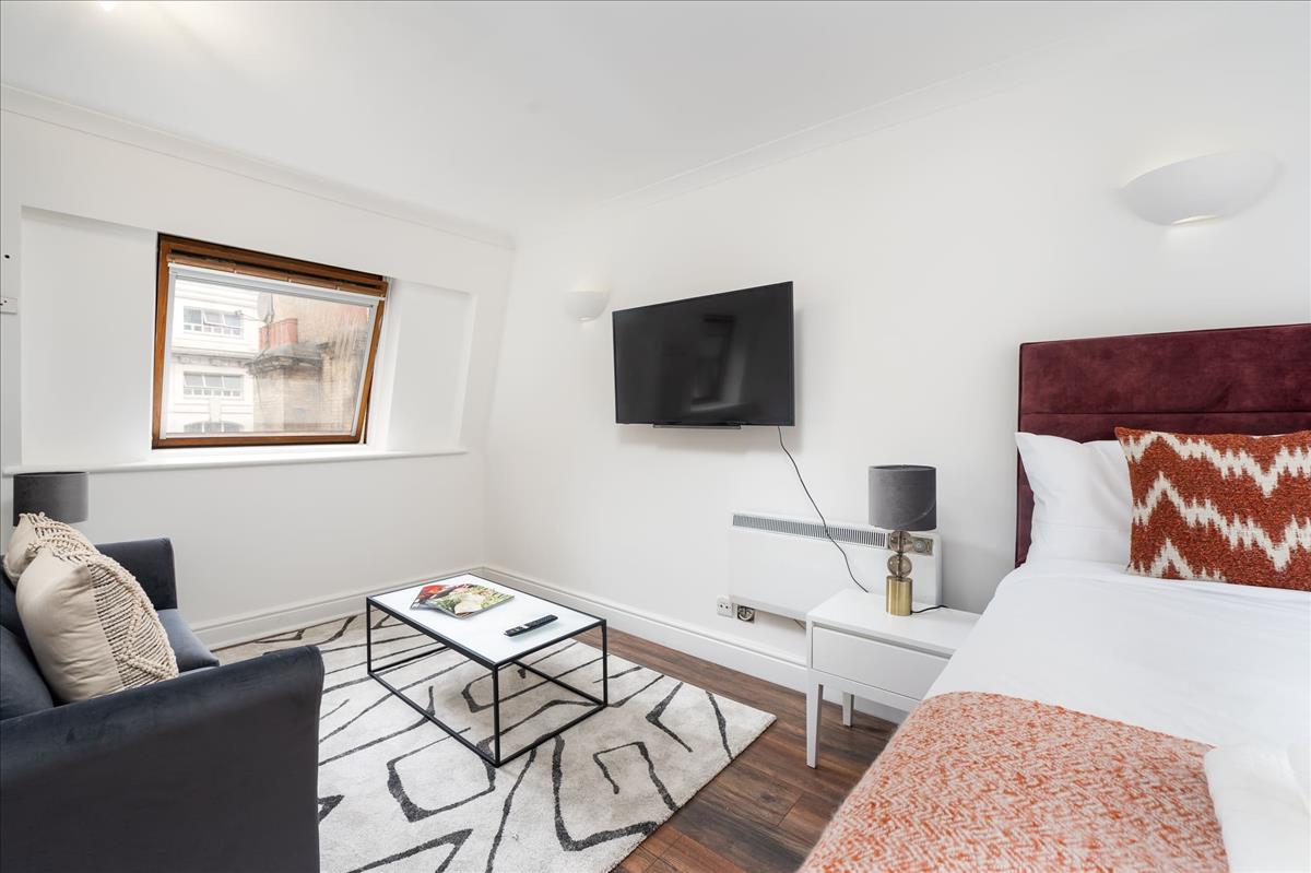 Property Image 2c5e99fc-f6e1-41c5-ab56-fcda13c8050e