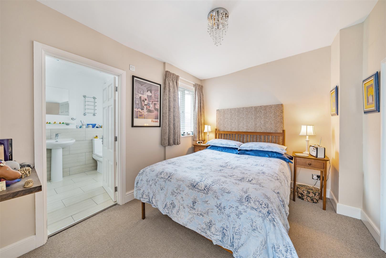 Property Image 2c60844d-97f4-4bae-8f12-719071553a21