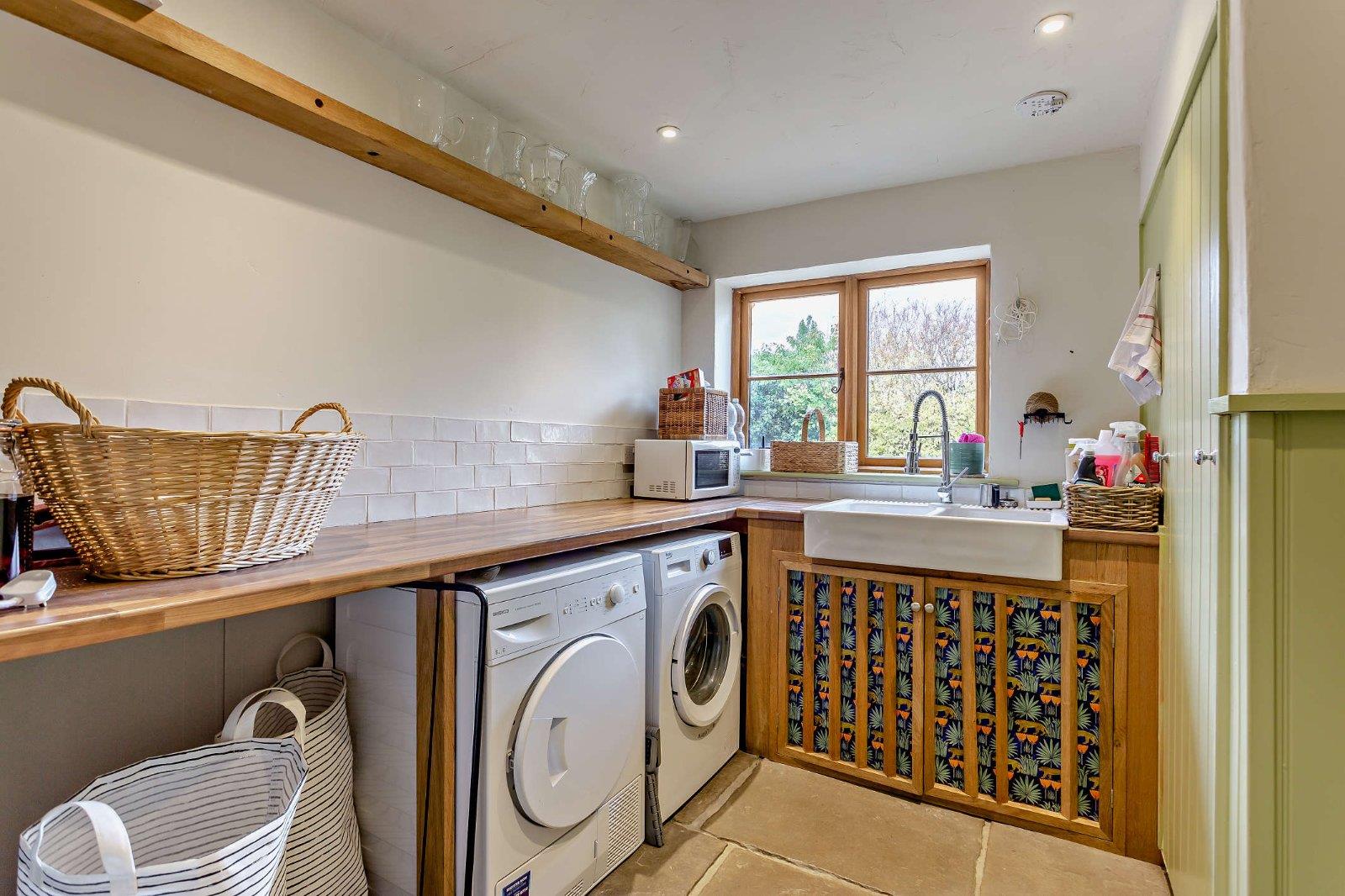 Property Image 2c622850-3b8d-47c1-8048-1aa5ff7a5480