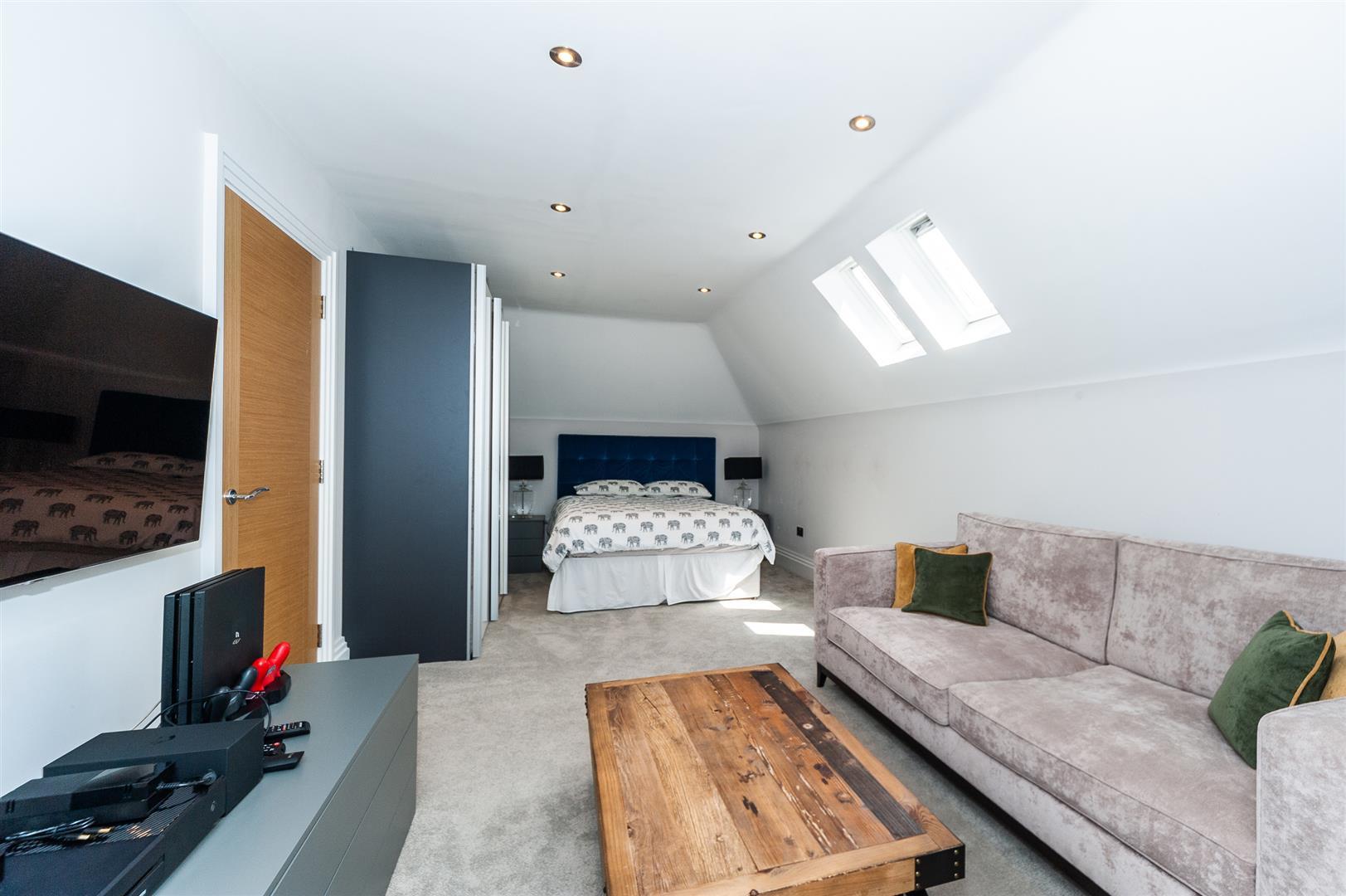 Property Image 2c694794-0ec0-4d94-a008-d75c1b87eaf5