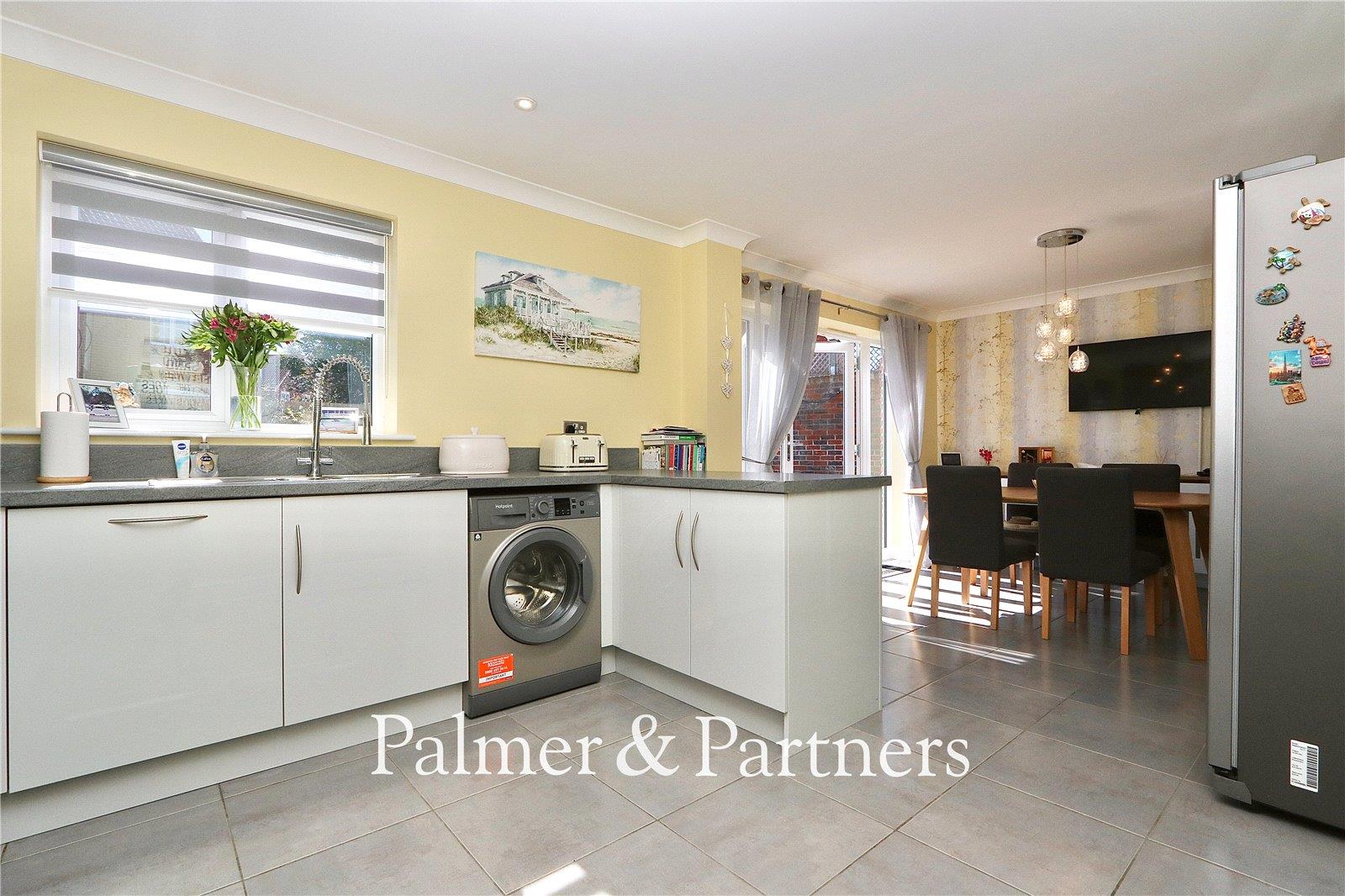 Property Image 2c6aaa89-ebe4-4e68-88c3-0403b4222ef9