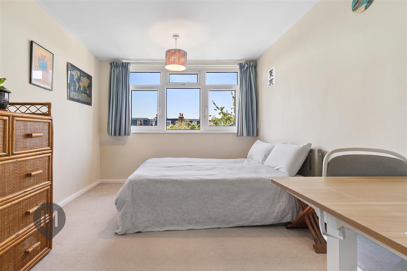 Property Image 2c6e6f36-20b7-4307-981f-dba43b2599a5