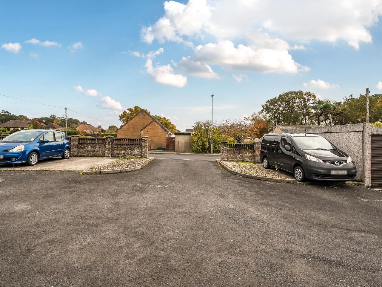 Property Image 2c7f1ee1-2549-4c08-8de3-9b05a51d76f1