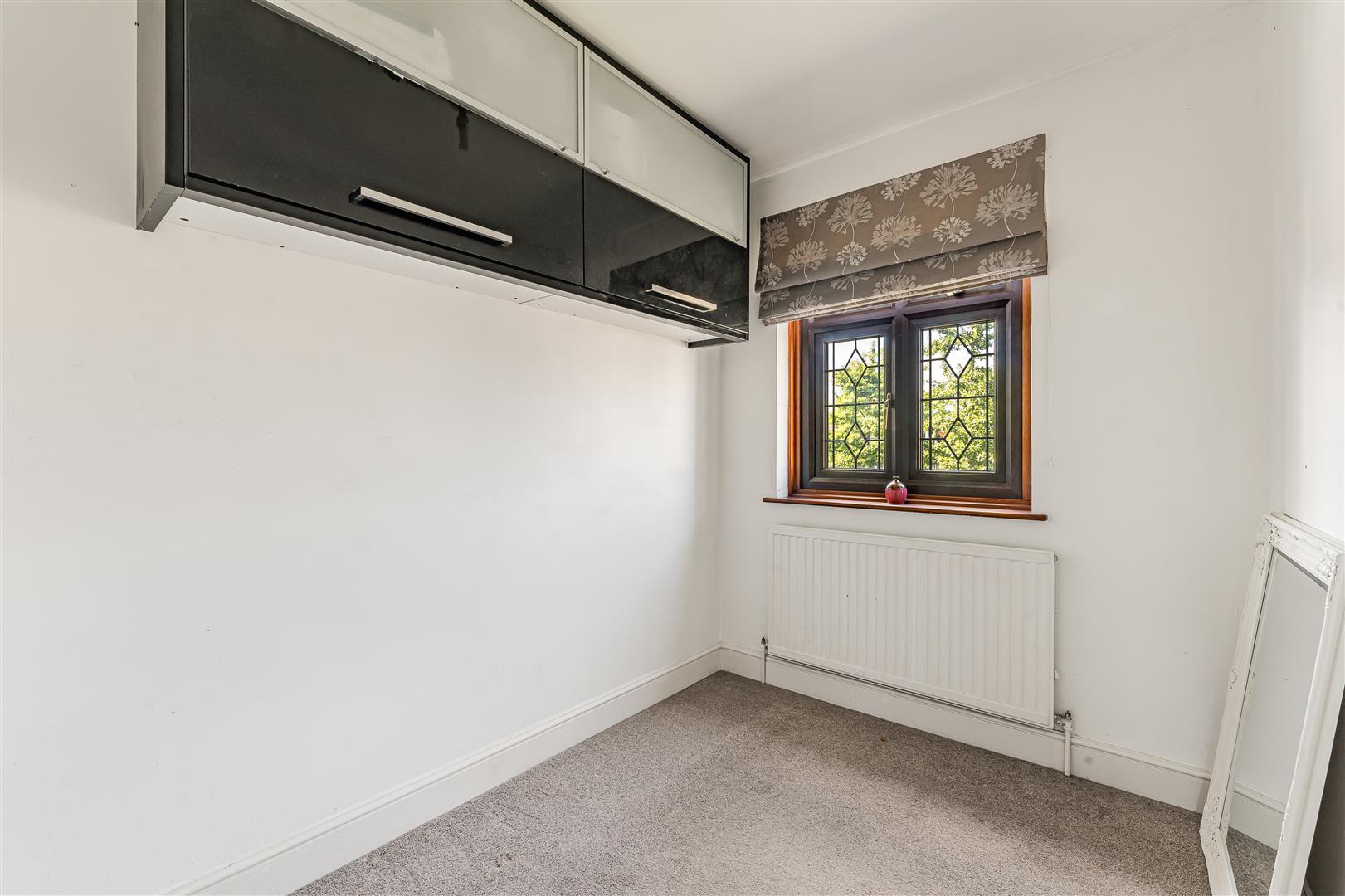 Property Image 2c8d776d-e05d-482d-a70a-f5f707ebc4f2