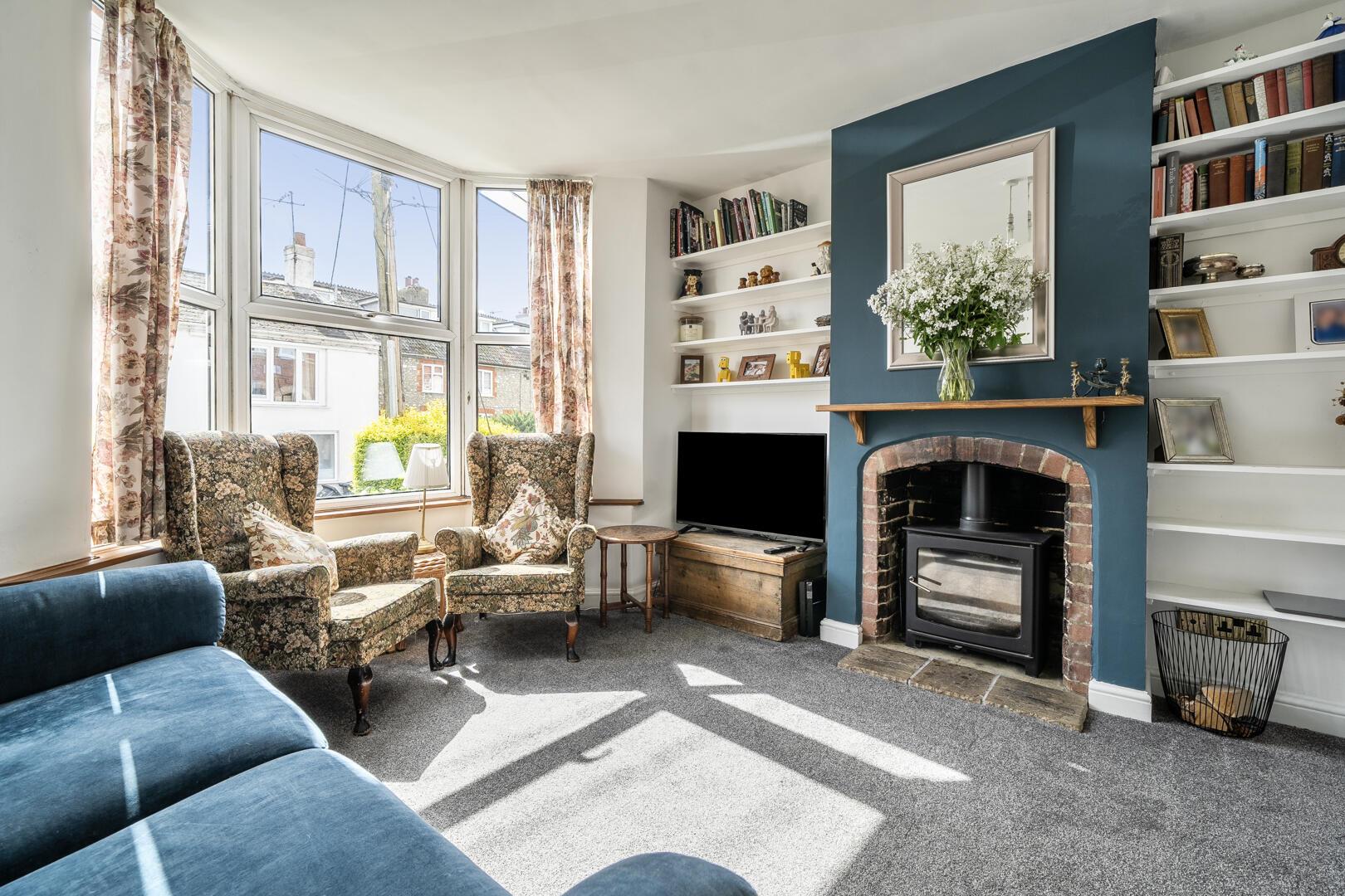 Property Image 2c99d432-6e11-41d8-8d81-bce96908f835