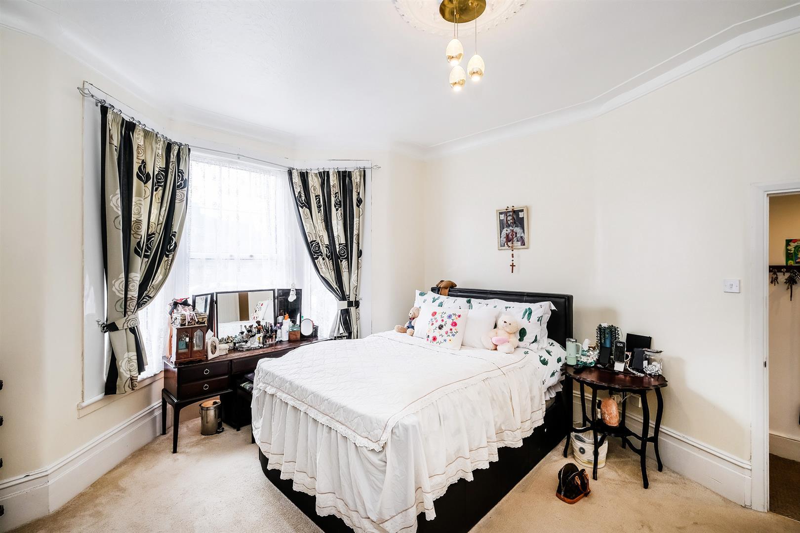 Property Image 2c9a48db-29b9-4c9a-913e-662a9805ad27