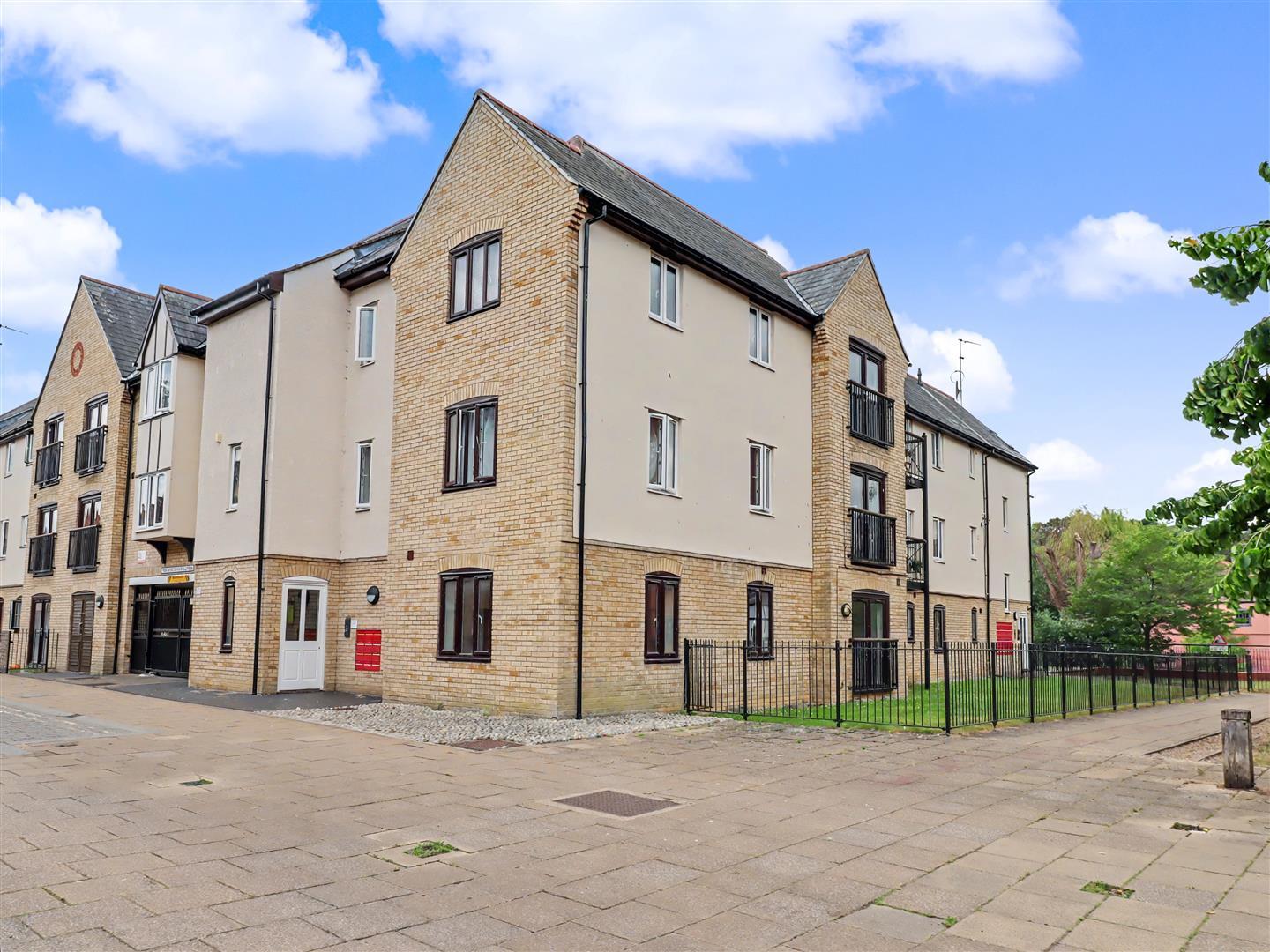 Property Image 2ca3927f-1d70-4cc0-8887-48cc4b38de8a