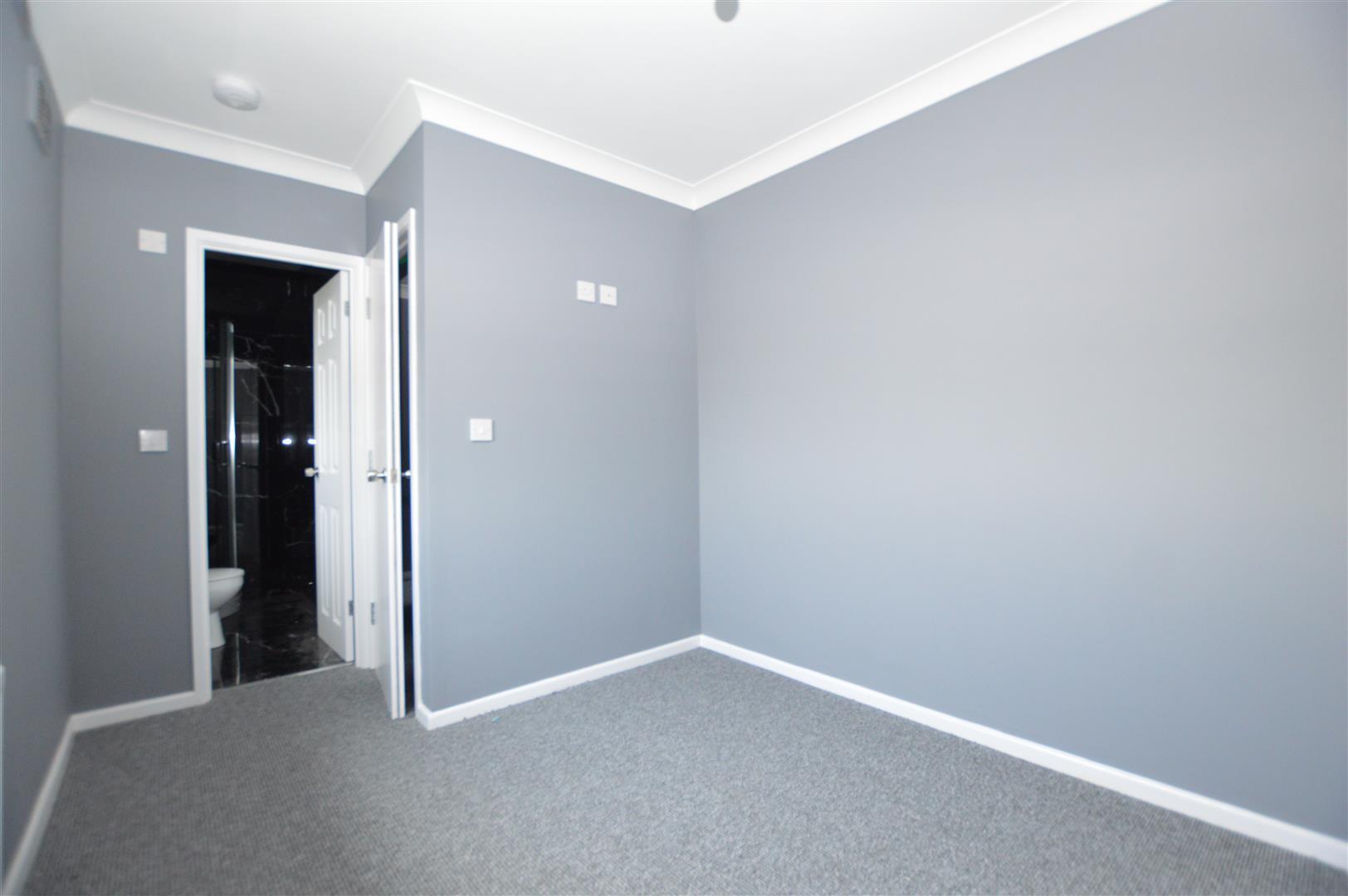 Property Image 2cabebea-754c-4799-ace9-51d35e65f364