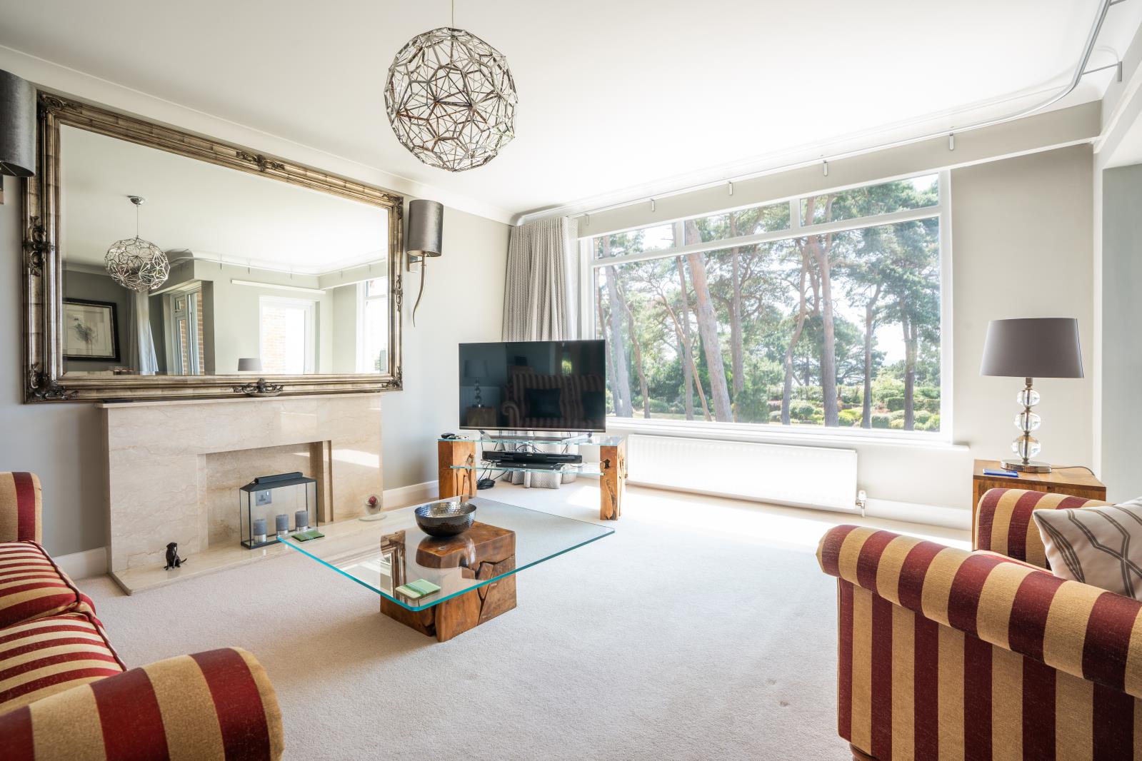 Property Image 2cbf2ee9-128b-449b-a2d6-eec23a6726cd