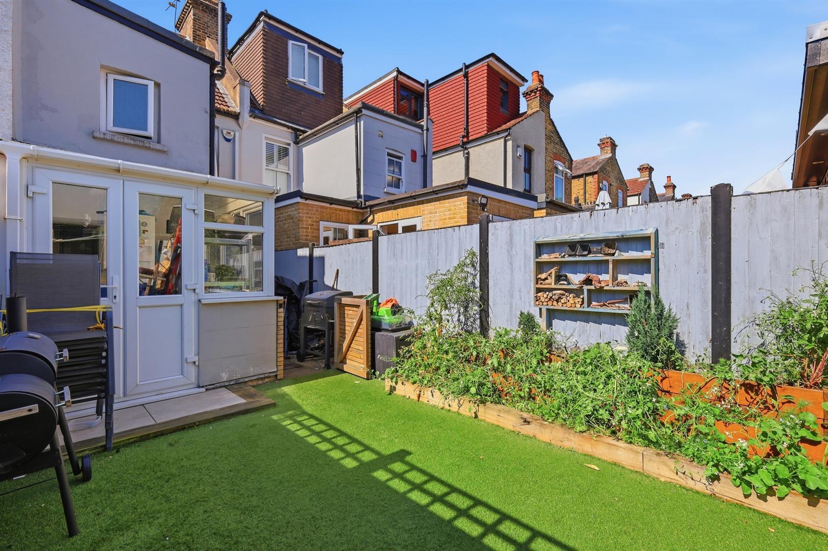 Property Image 2cec0ab3-45a8-4976-88c9-2ba5c7964bec