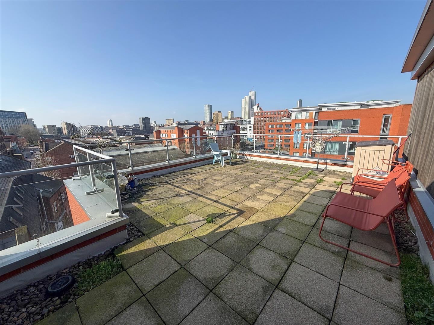 Property Image 2cec933a-771f-4a3b-848e-ce5231e760b6