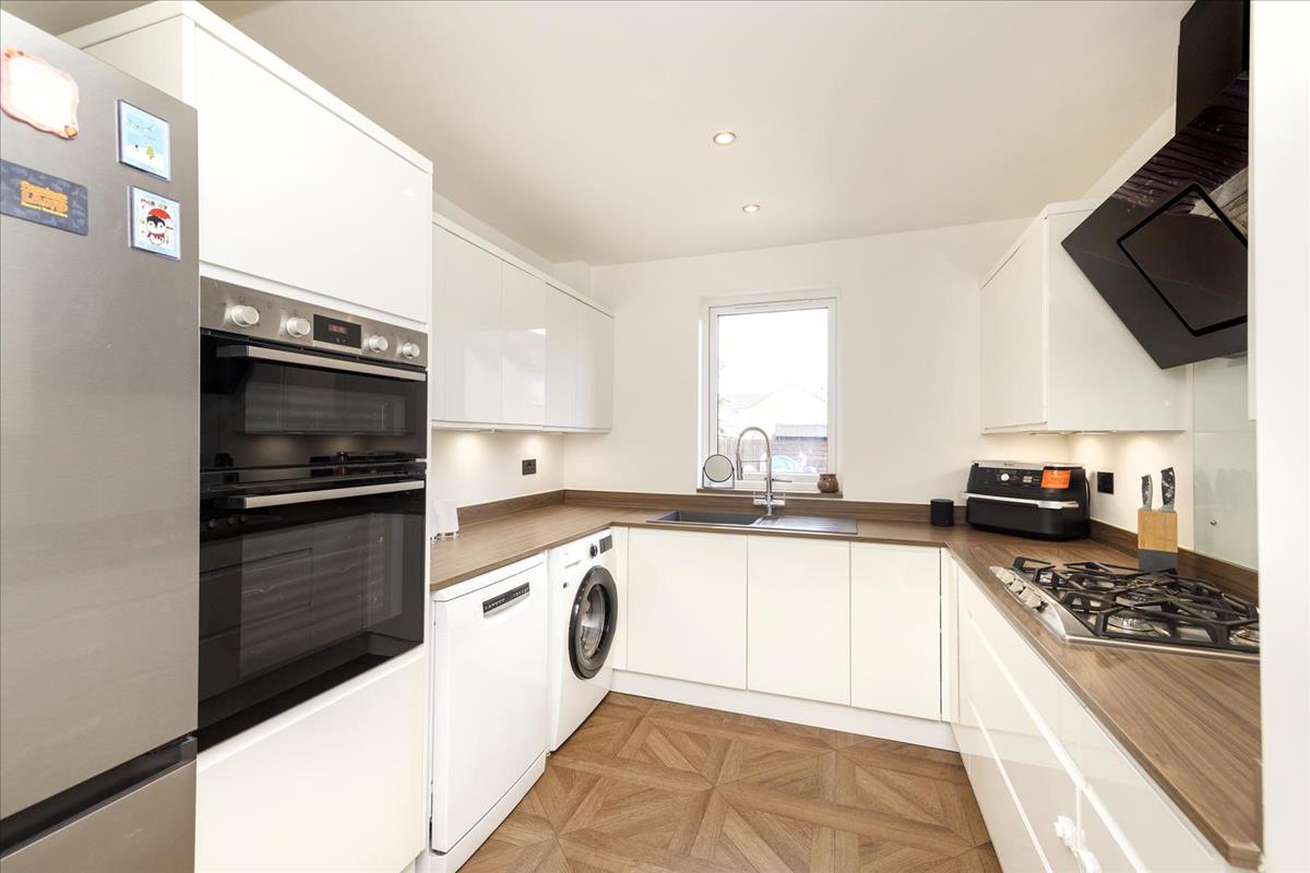 Property Image 2cee146d-5848-4412-95e0-de68dc24ea28