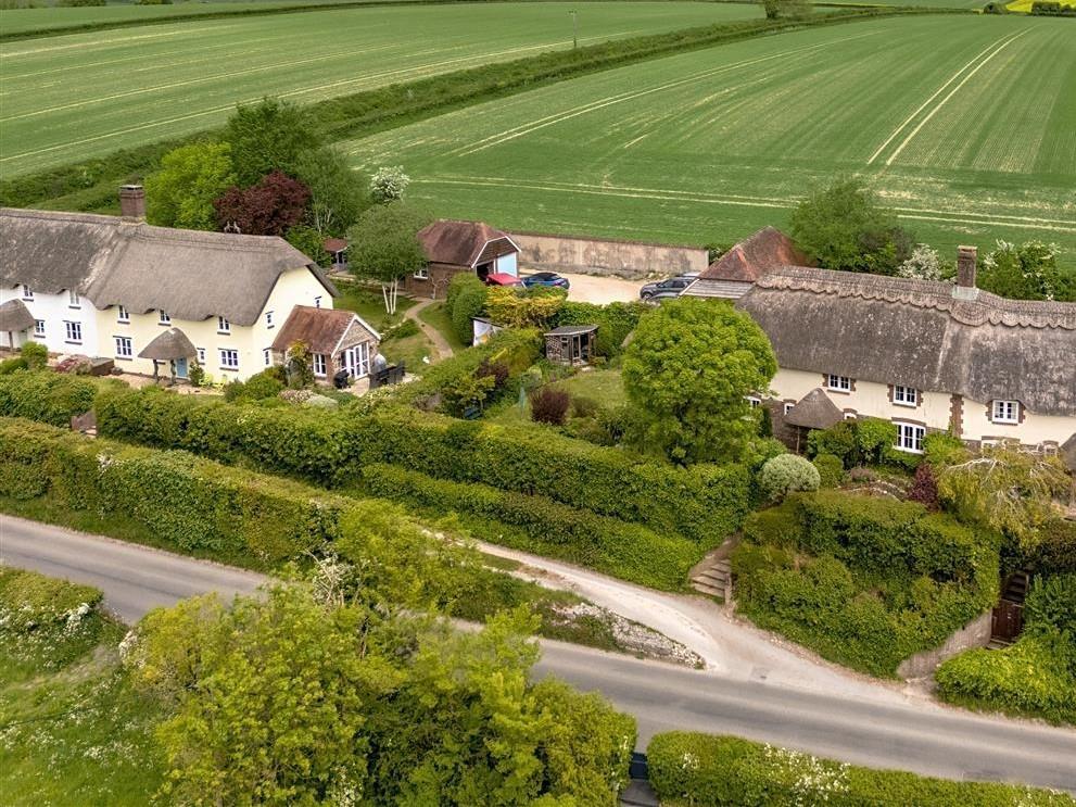 Property Image 2cf27a18-5225-4a02-b0f4-e76c595c0596