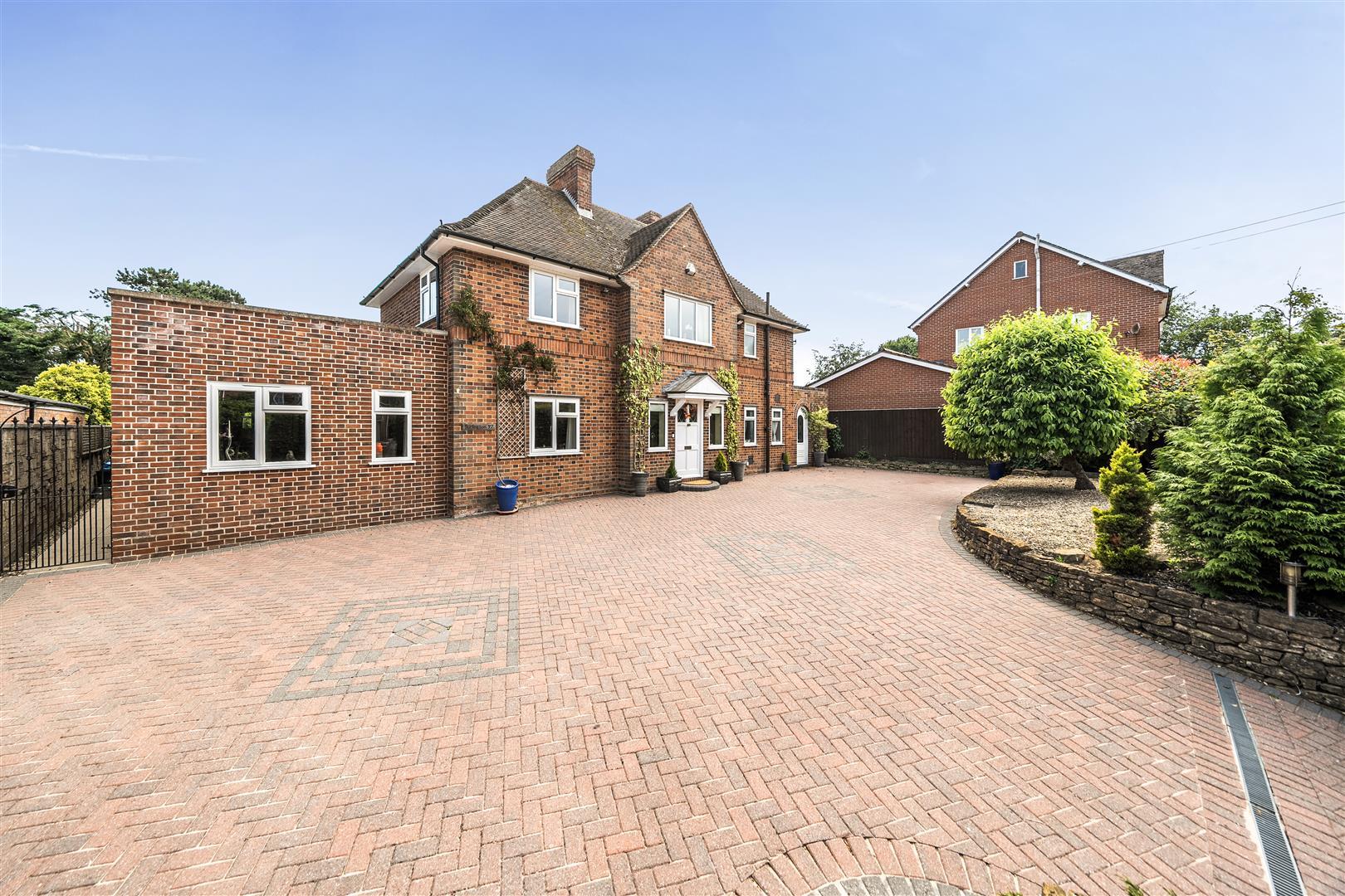 Property Image 2cfaa24d-2e3e-4d2f-a7c6-e841aa95657b
