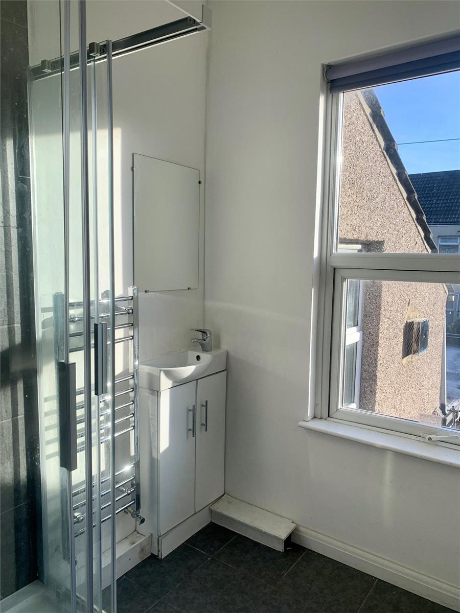 Property Image 2d0a972b-39d2-4caa-859e-28d4b3802e87