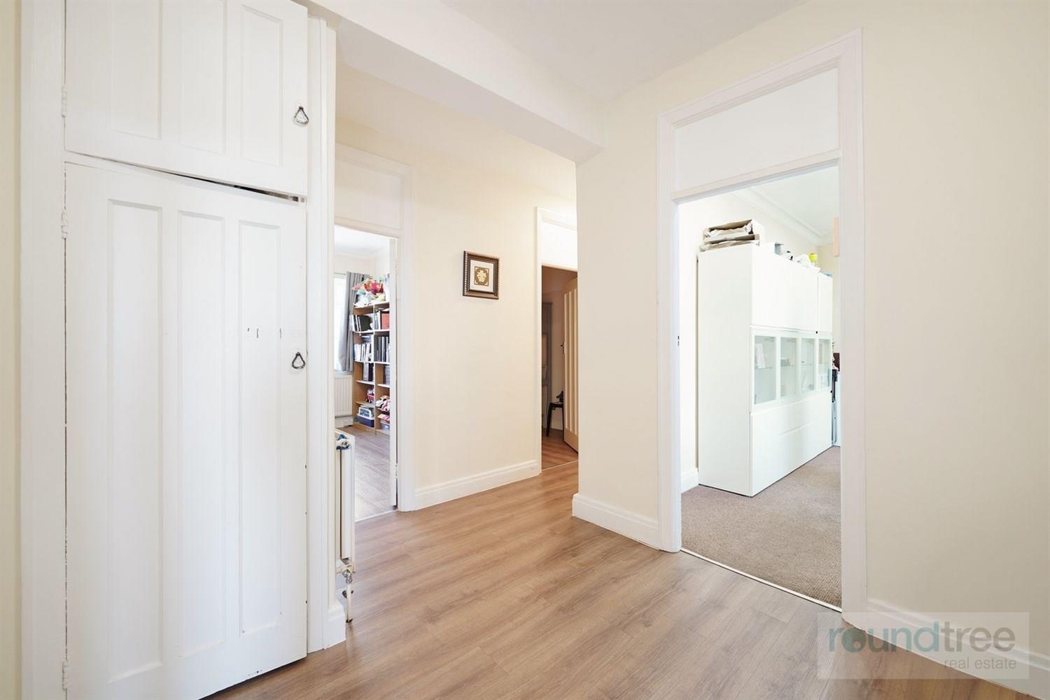 Property Image 2d229816-073d-41c6-a572-8c9c79815000