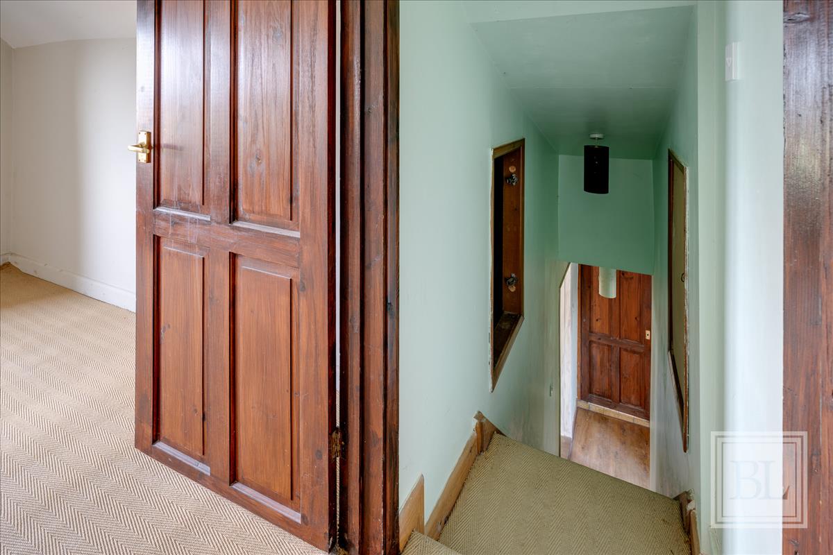 Property Image 2d334ba9-012f-44b5-a06f-740f7d025ea0