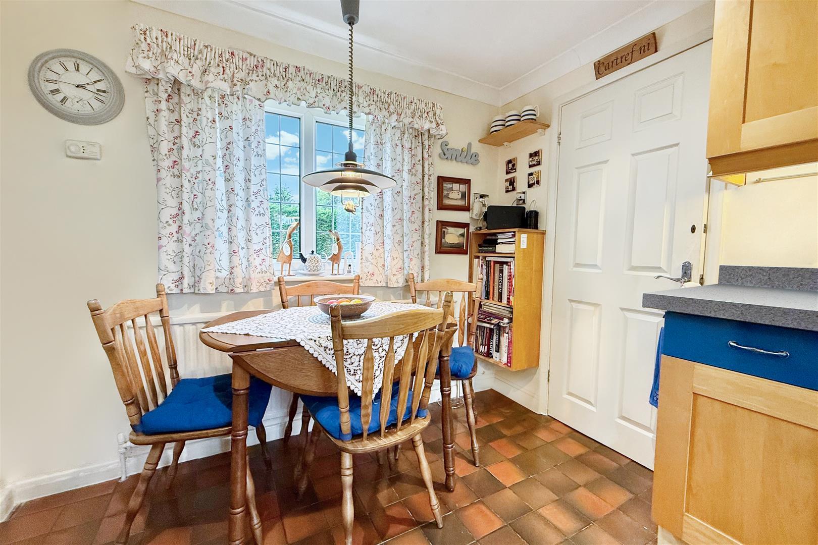 Property Image 2d3b2de7-9183-4ef0-8fed-a9093e4d06eb
